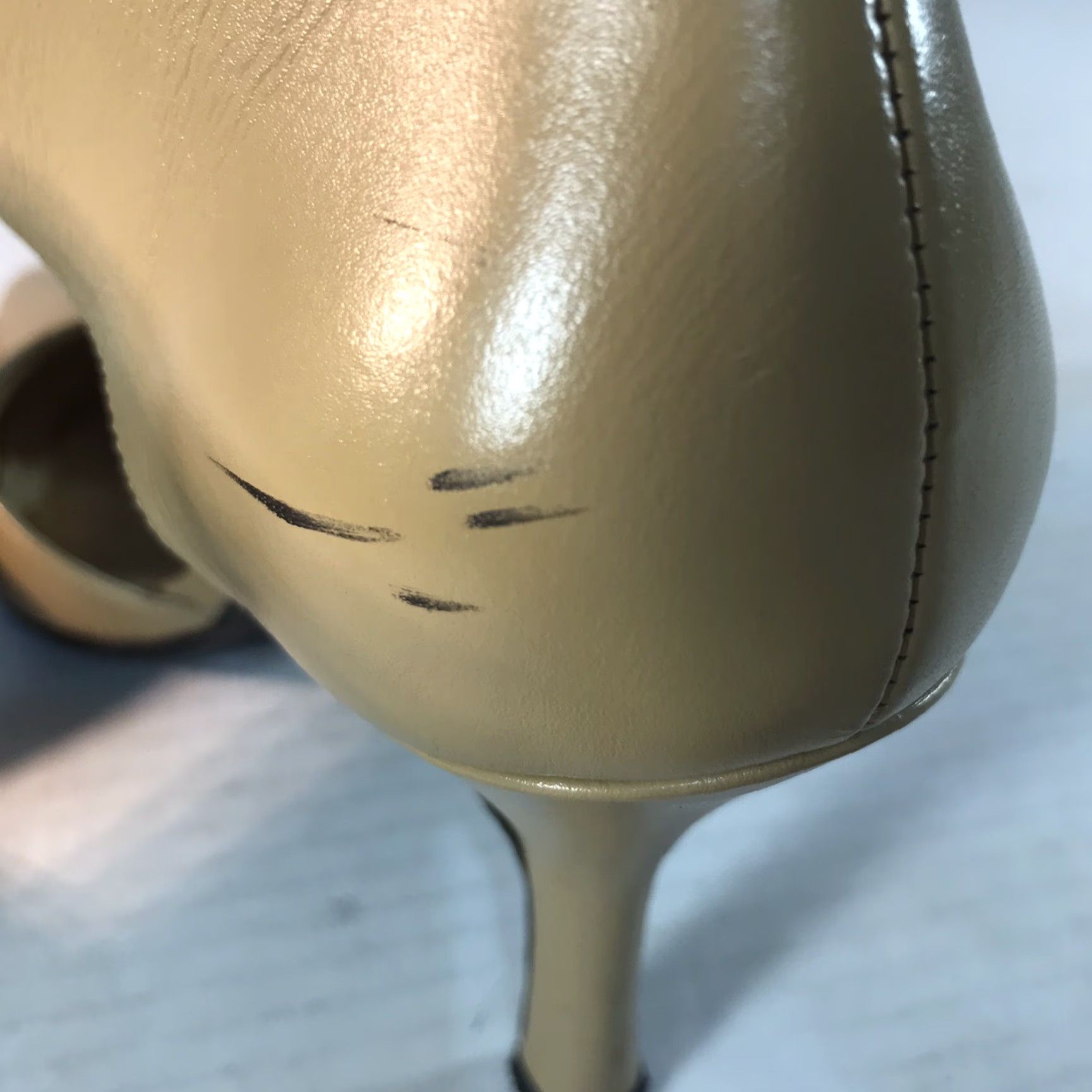 Vintage VINTAGE Newport News Beige Leather Pump Women's Size 7M 3.5in Heels Dress Formal Casual Size US 7 / IT 37 - 7 Thumbnail