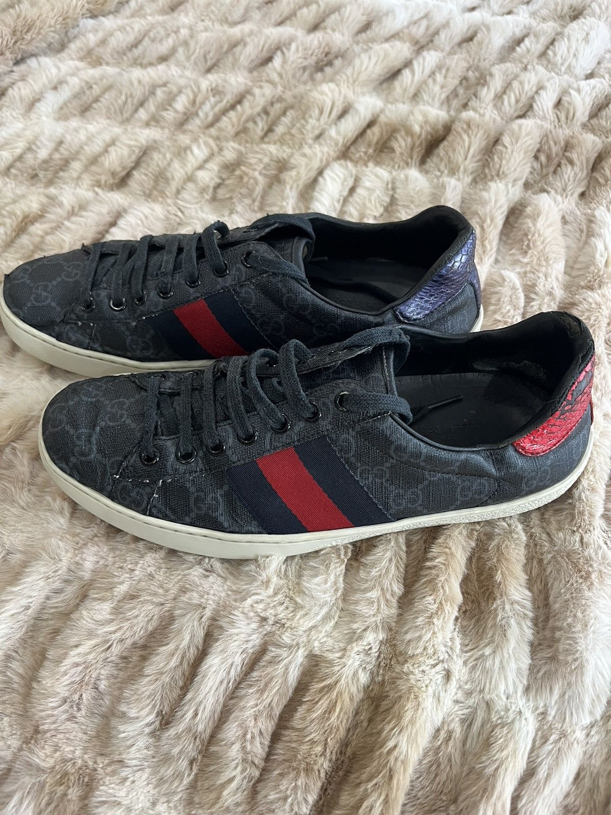 Gucci Gucci Ace Sneakers Supreme GG Monogram Web Black and Gray Size US 7 / EU 40 - 4 Thumbnail
