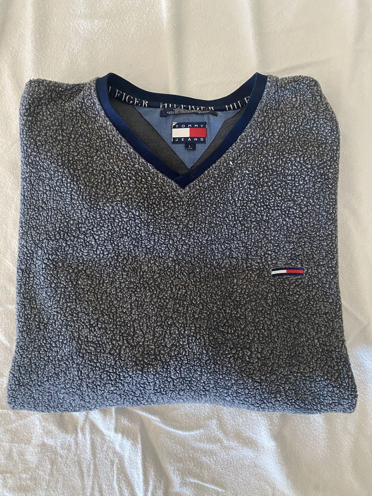 Tommy Jeans Vintage Tommy Jeans Sweater w/ sleeve design Size US L / EU 52-54 / 3 - 7 Thumbnail