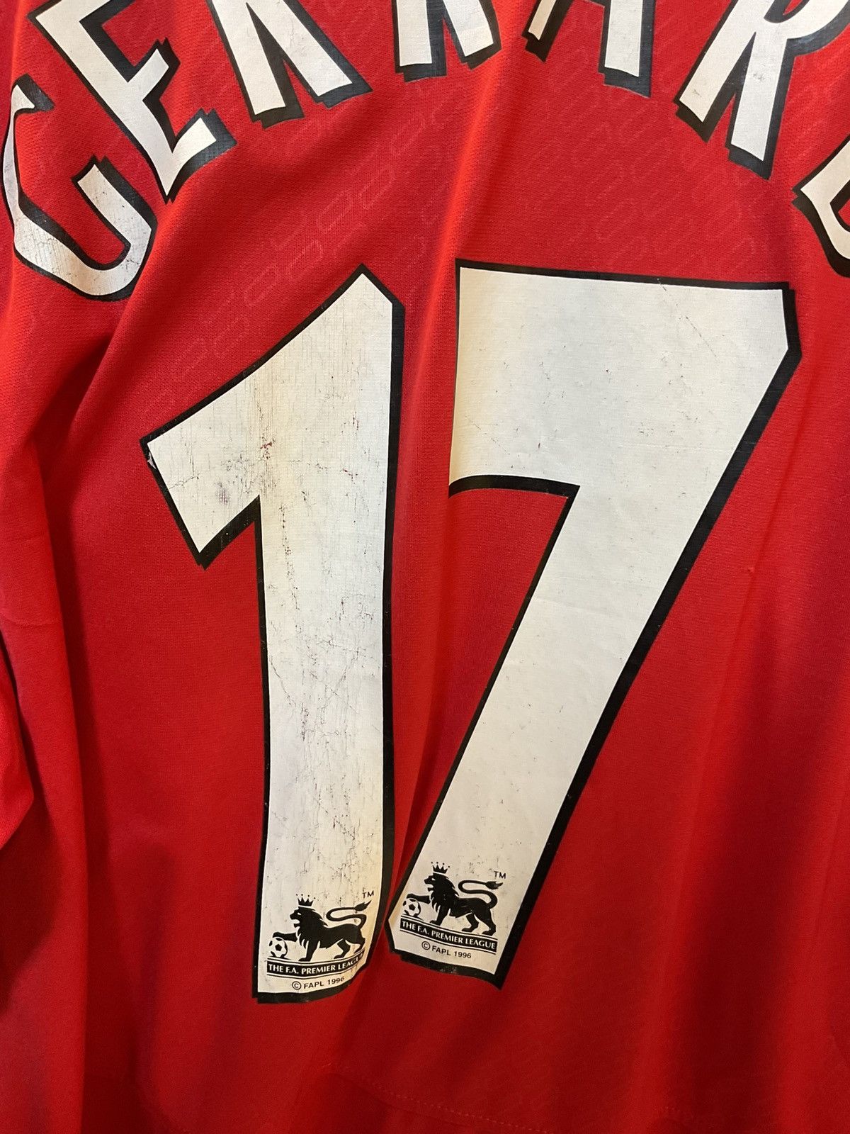 Reebok RareVintage2004-2005LiverpoolLongSleevesHomeKit GERRARD 8 Size US XL / EU 56 / 4 - 11 Thumbnail