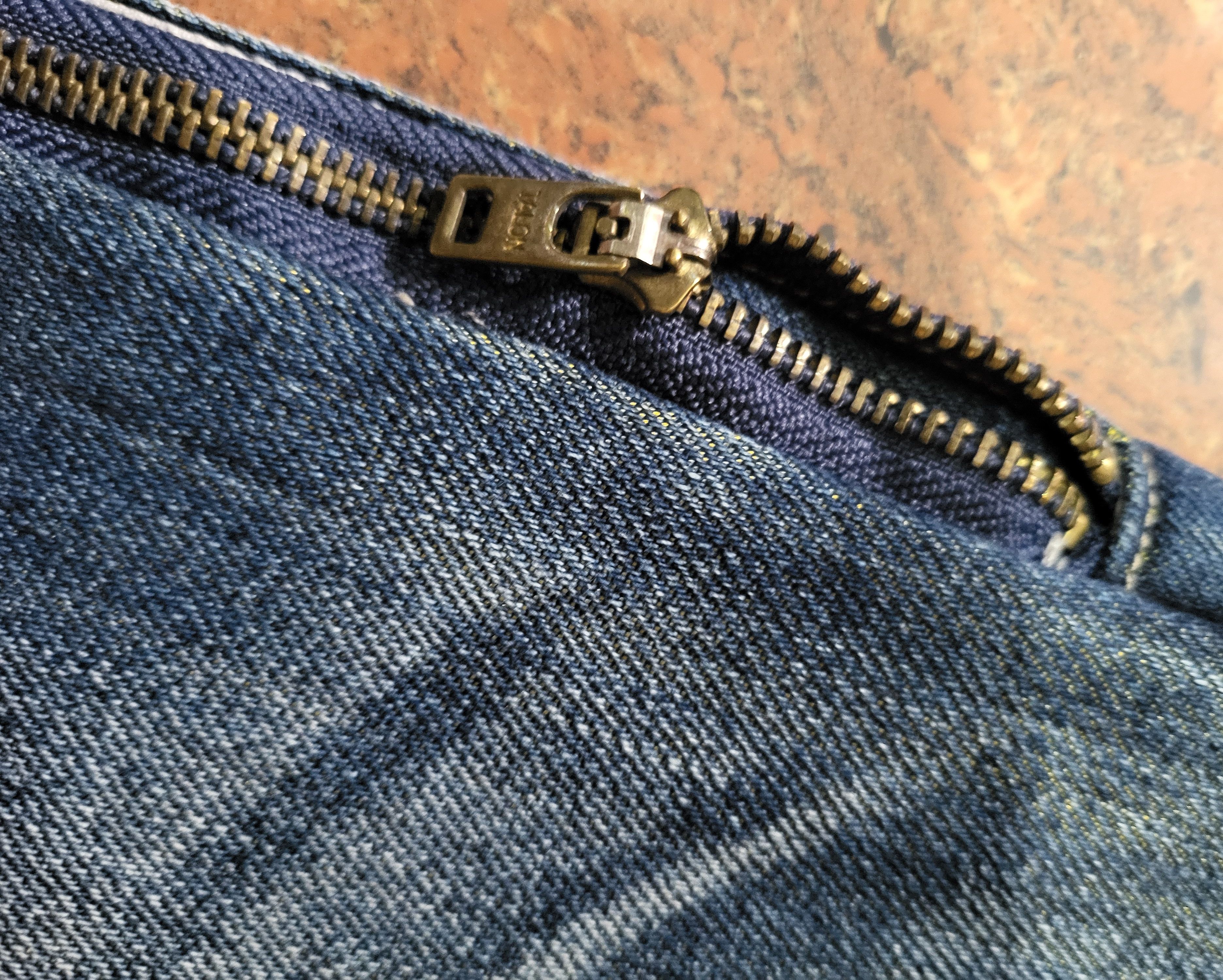 CLOT × Kazuki Kuraishi × Levi's CLOT x KAZUKI x LEVIS GOLD KZKLOT 505 DENIM Size US 32 / EU 48 - 15 Thumbnail