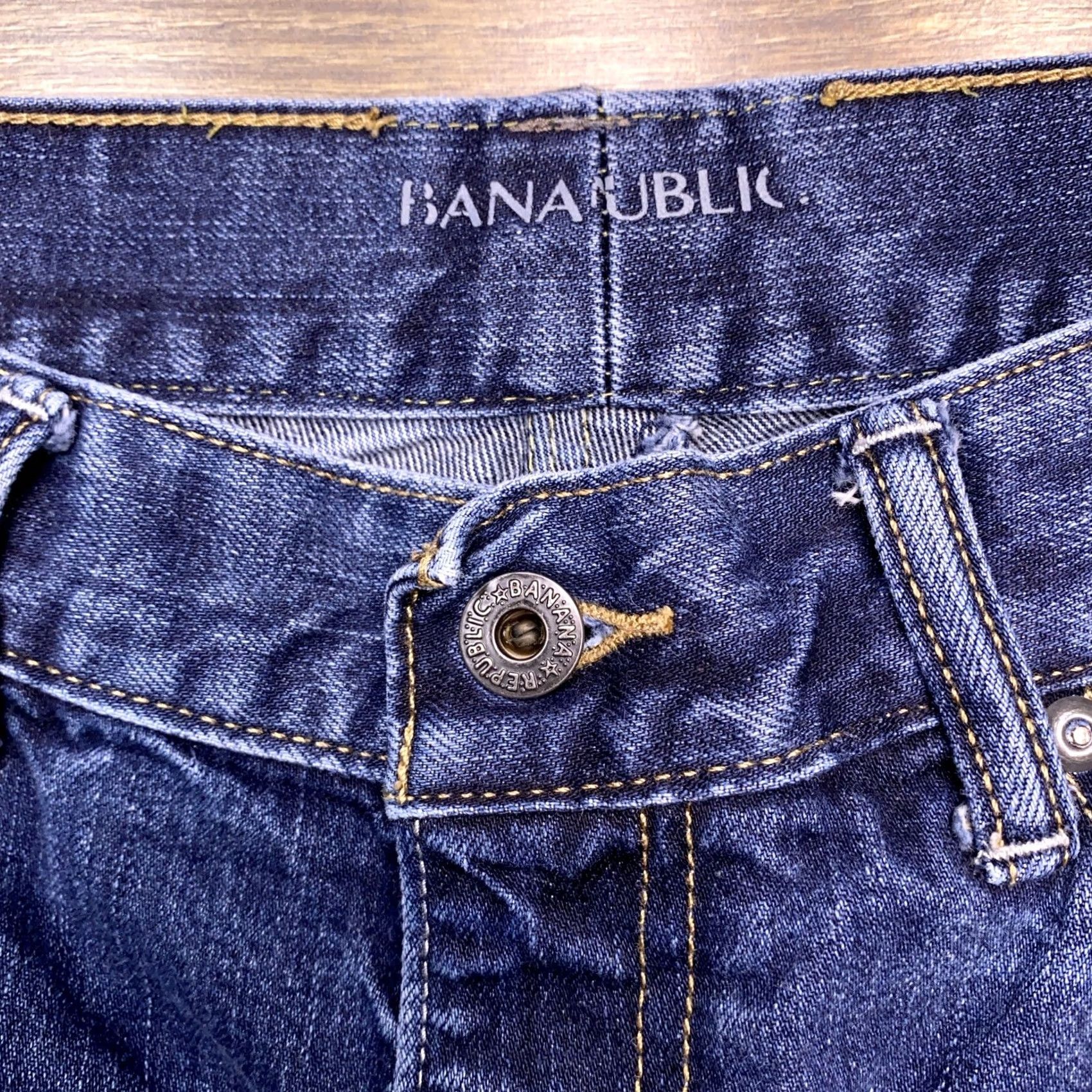 Banana Republic Banana Republic Jeans Mens 34x31 Straight Regular Denim Blue 5-Pocket Modern Mid Rise Belt Loops Pocket Buttons Vintage No Size US 34 / EU 50 - 4 Thumbnail