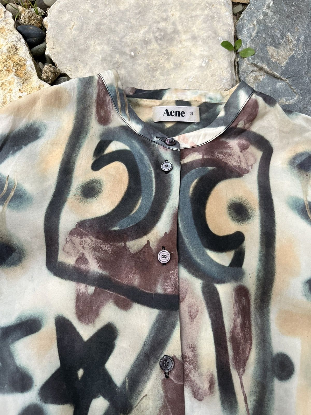 Acne Studios × Vintage Vintage Acne Studios AW10 silk shirt grafiti star full print Size XS / US 0-2 / IT 36-38 - 10 Thumbnail