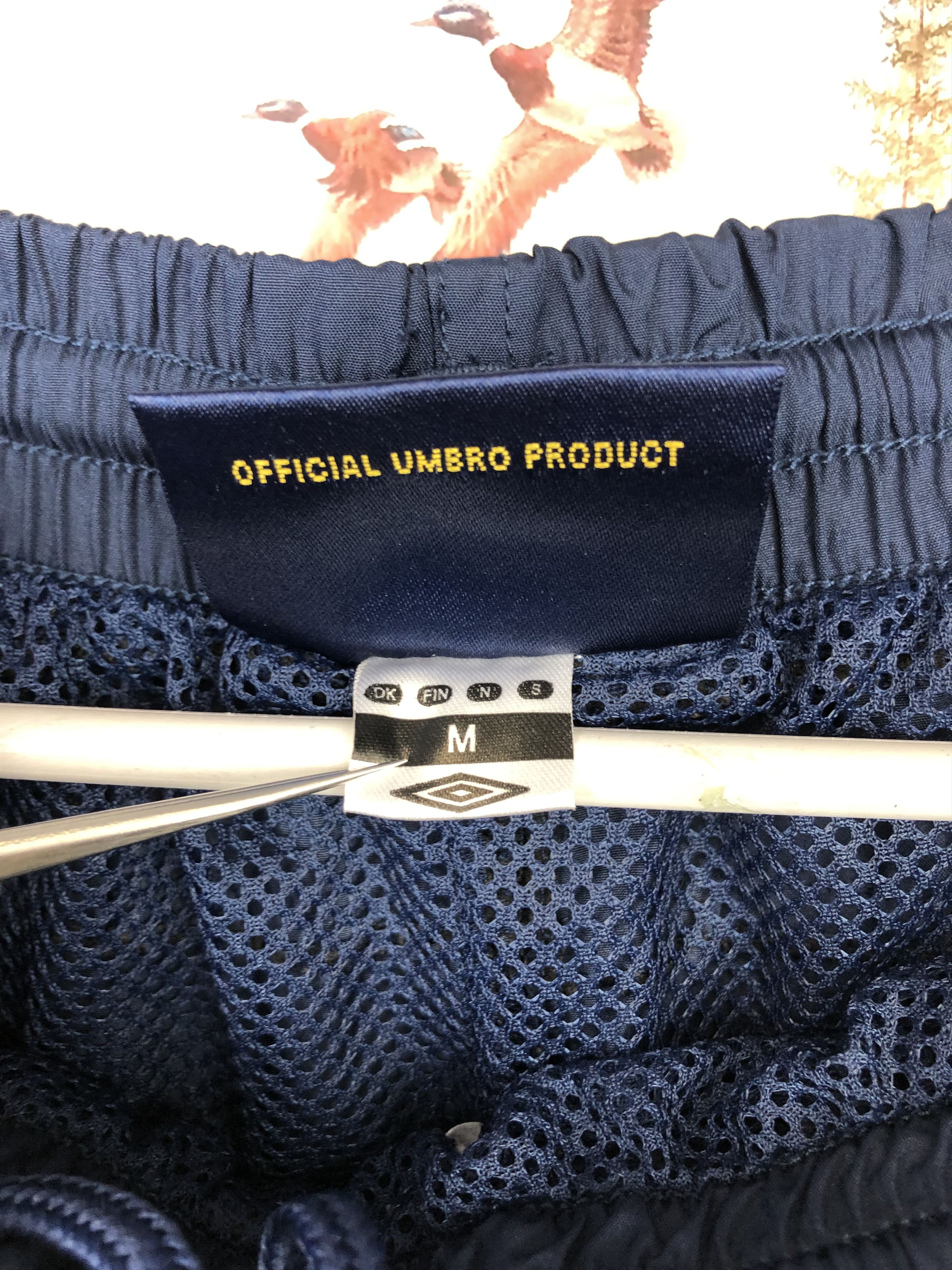 Umbro × Vintage Vintage Umbro Sweden Football Sweatpants Track Pants Soccer Size US 32 / EU 48 - 7 Thumbnail