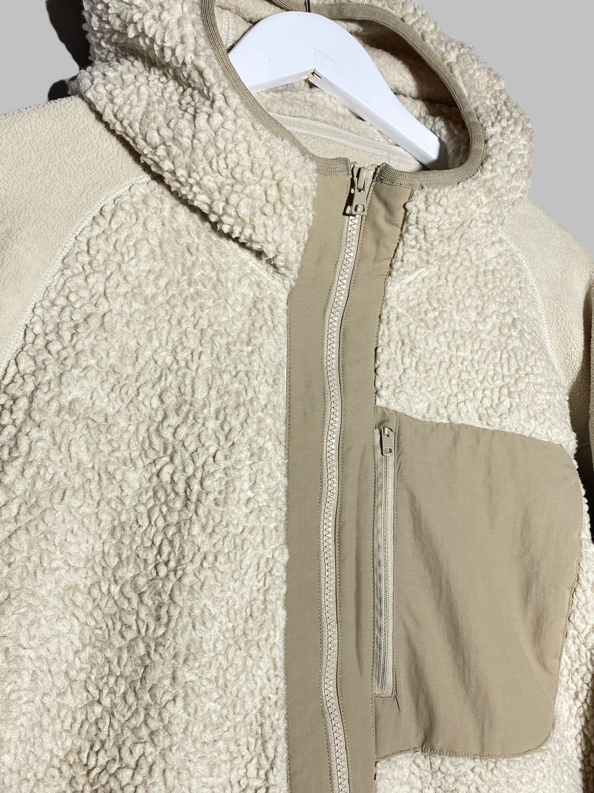 Uniqlo × White Mountaineering 🔥 UNIQLO WHITE MOUNTAINEERING SHERPA TECH Y2K HIKER VIBES Size US L / EU 52-54 / 3 - 4 Thumbnail