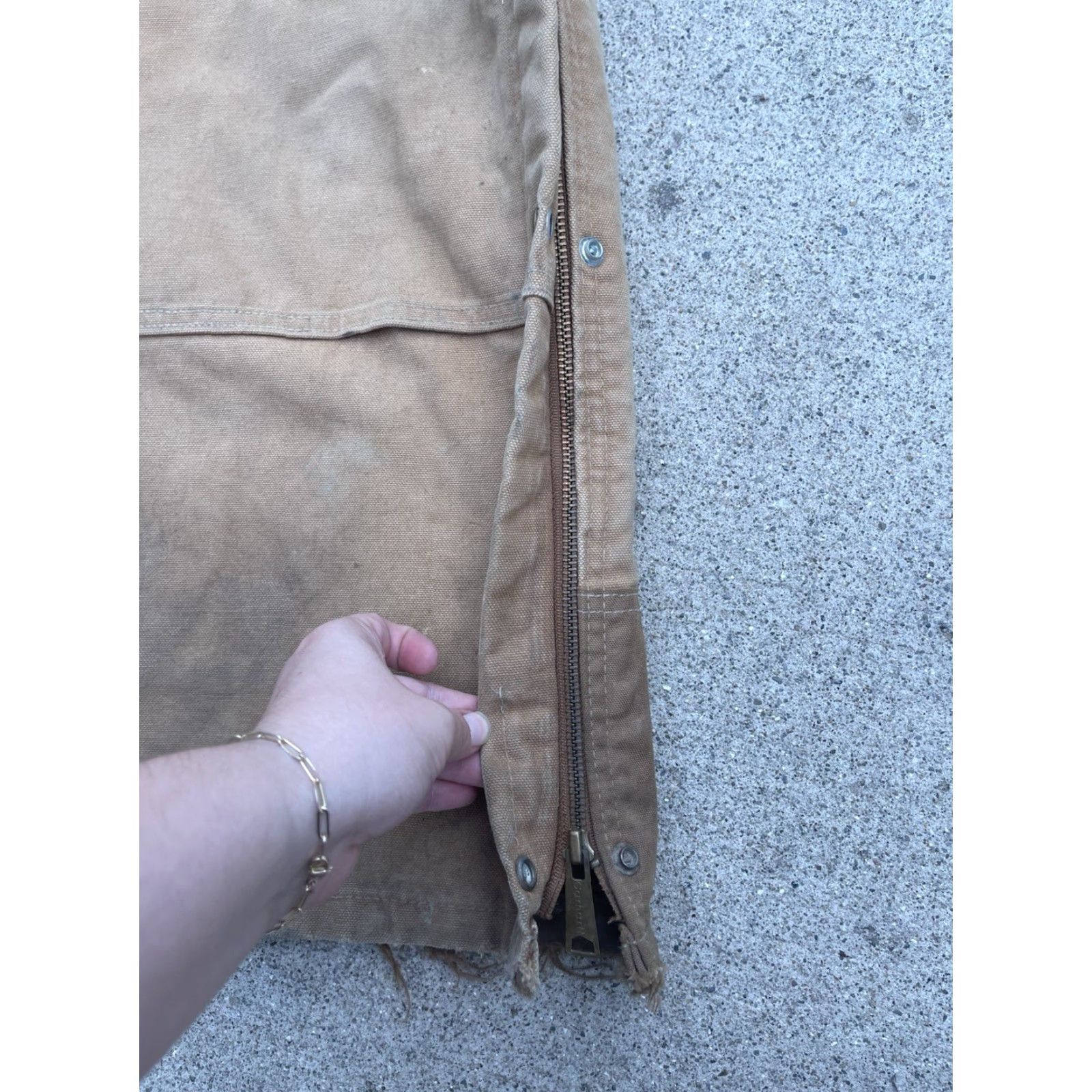Carhartt VINTAGE Carhartt Overalls Mens 48x30 Brown Canvas Double Knee Workwear B41-BRN Pants 90s Grunge USA Mens Size US 32 / EU 48 - 7 Thumbnail
