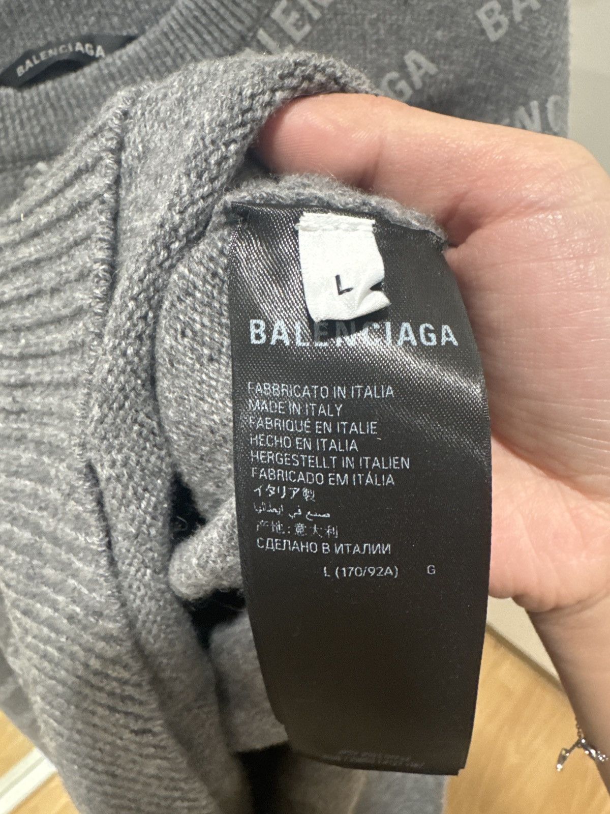 Balenciaga Balenciaga Mini Allover Logo Sweater Size US L / EU 52-54 / 3 - 4 Thumbnail