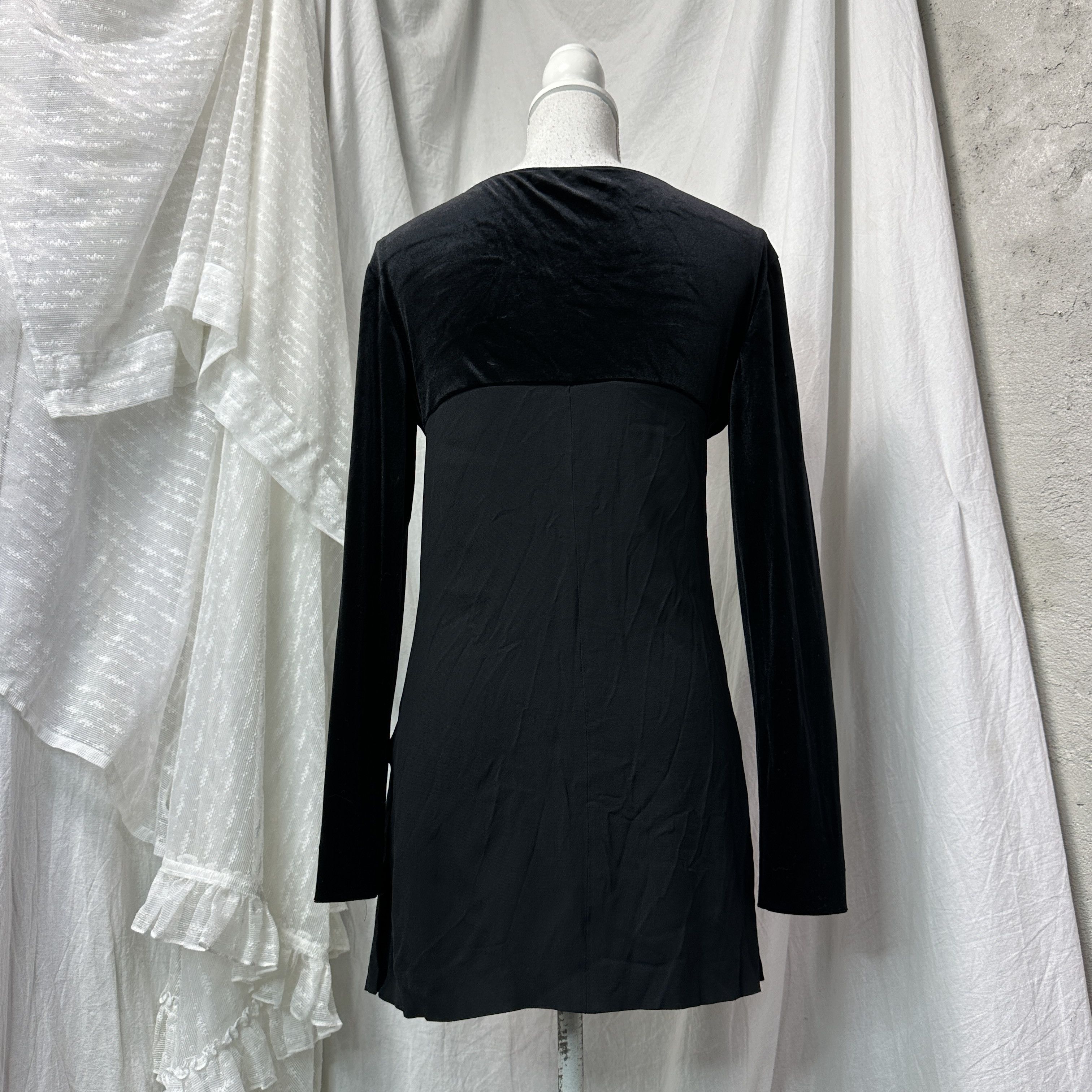 Max Mara Vintage Velvet Gothic Romantic Max Mara Mini Dress Y2K Size M / US 6-8 / IT 42-44 - 2 Thumbnail