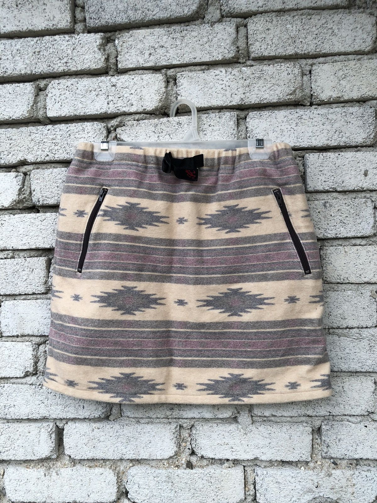 Gramicci Gramicci Navajo Mini Skirt Size 32" / US 10 / IT 46 - 1 Thumbnail