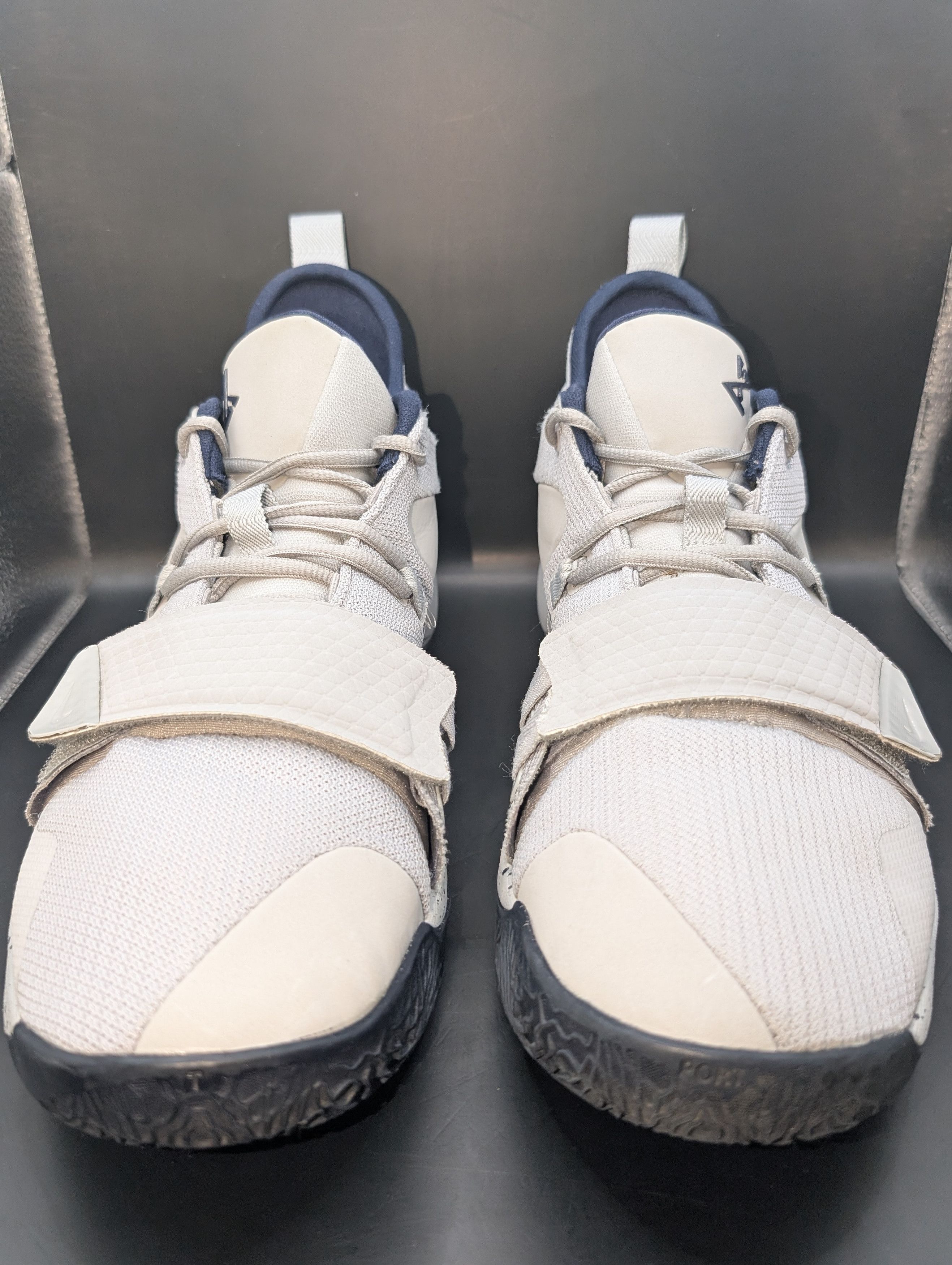 Nike Nike PG 2.5 Promo Sample PE Uconn Huskies Wolf Grey Size US 13 / EU 46 - 2 Thumbnail