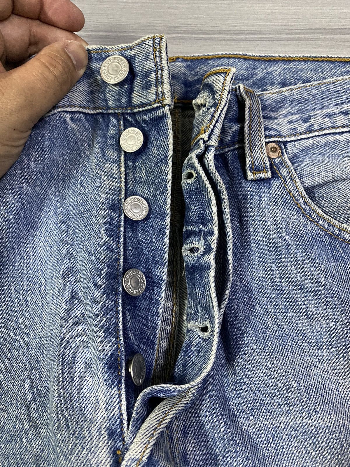 Levi's Vintage 90s Levi’s 501 Jeans X Mickey Mouse Size US 32 / EU 48 - 11 Thumbnail