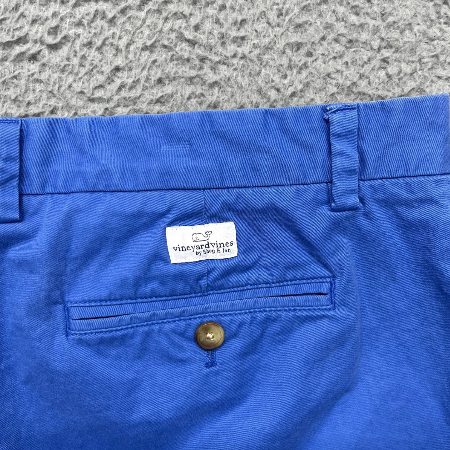Vineyard Vines VINTAGE? No. Vineyard Vines Breaker Shorts Mens 40 Blue Stretch Chino Golf Casual Summer Mens Size US 40 / EU 56 - 7 Thumbnail