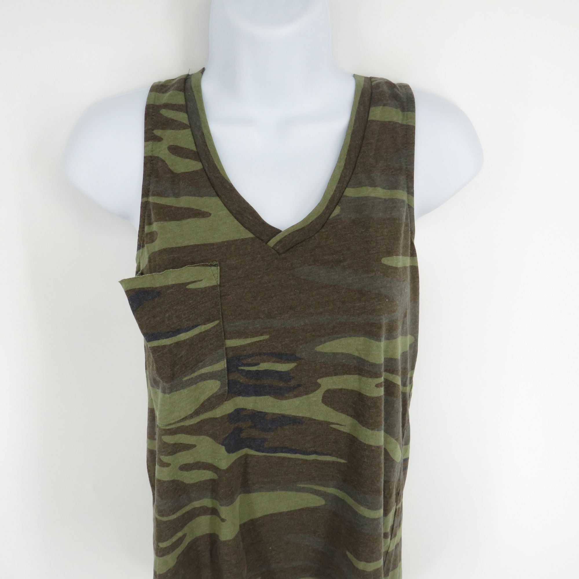 Other Members Mark Women's Camo V-Neck Tank Top Front Pocket Small Size S / US 4 / IT 40 - 3 Thumbnail