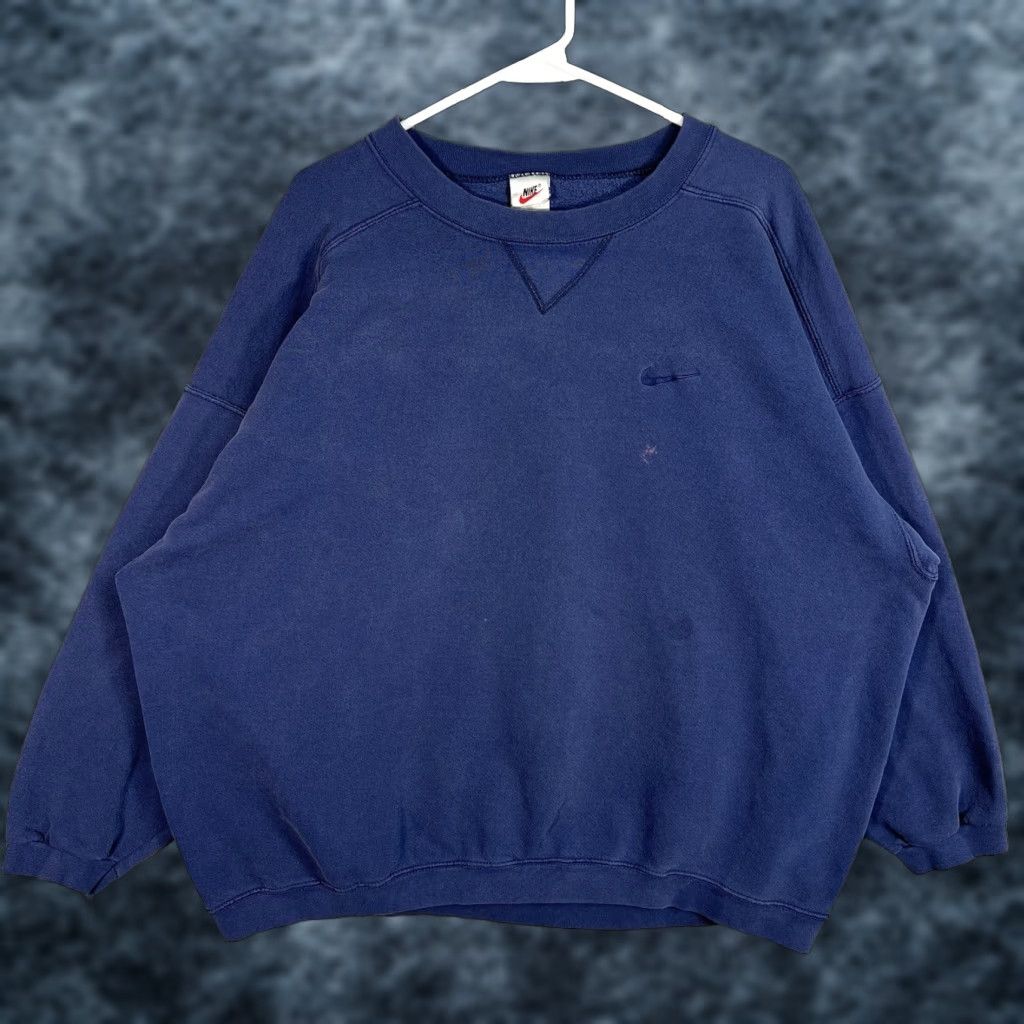 Nike VINTAGE Nike Embroidered Swoosh Sweatshirt Shirt Adult XL Blue 90s Mens Crewneck Pullover Comfort Sweatshirt Size US XL / EU 56 / 4 - 1 Thumbnail
