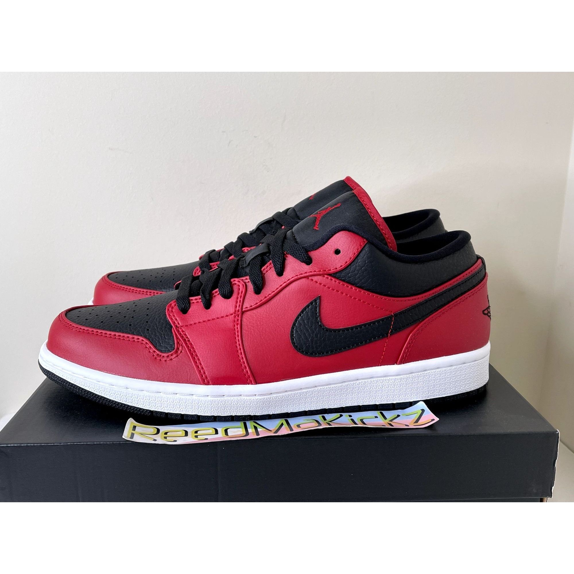 Jordan Brand Jordan 1 Low Reverse Bred Pebbled Swoosh Mens 8us Size US 8 / EU 41 - 1 Thumbnail