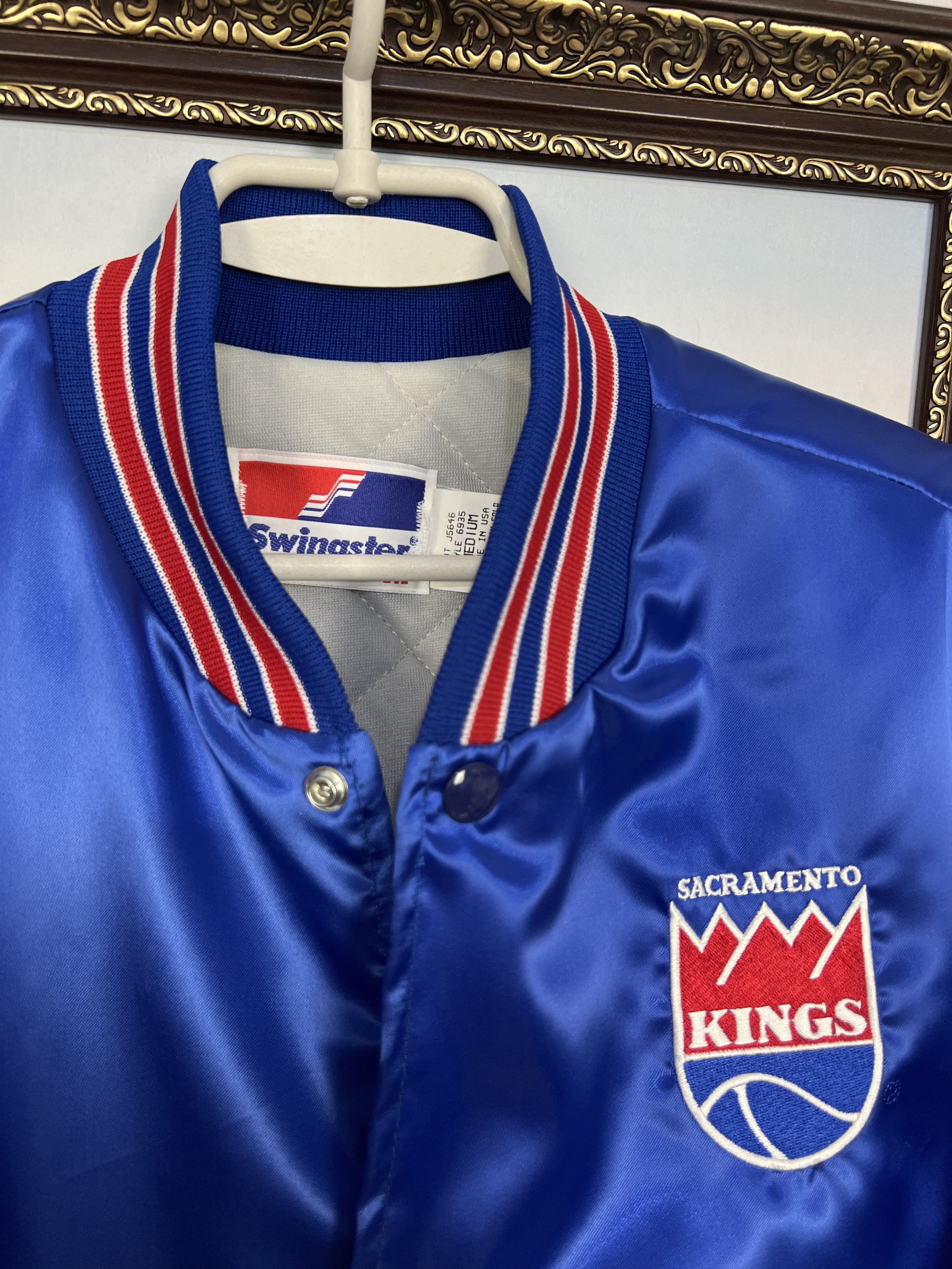 Swingster Vintage 80's Swingster Sacramento Kings NBA Blue Bomber Size US M / EU 48-50 / 2 - 8 Thumbnail