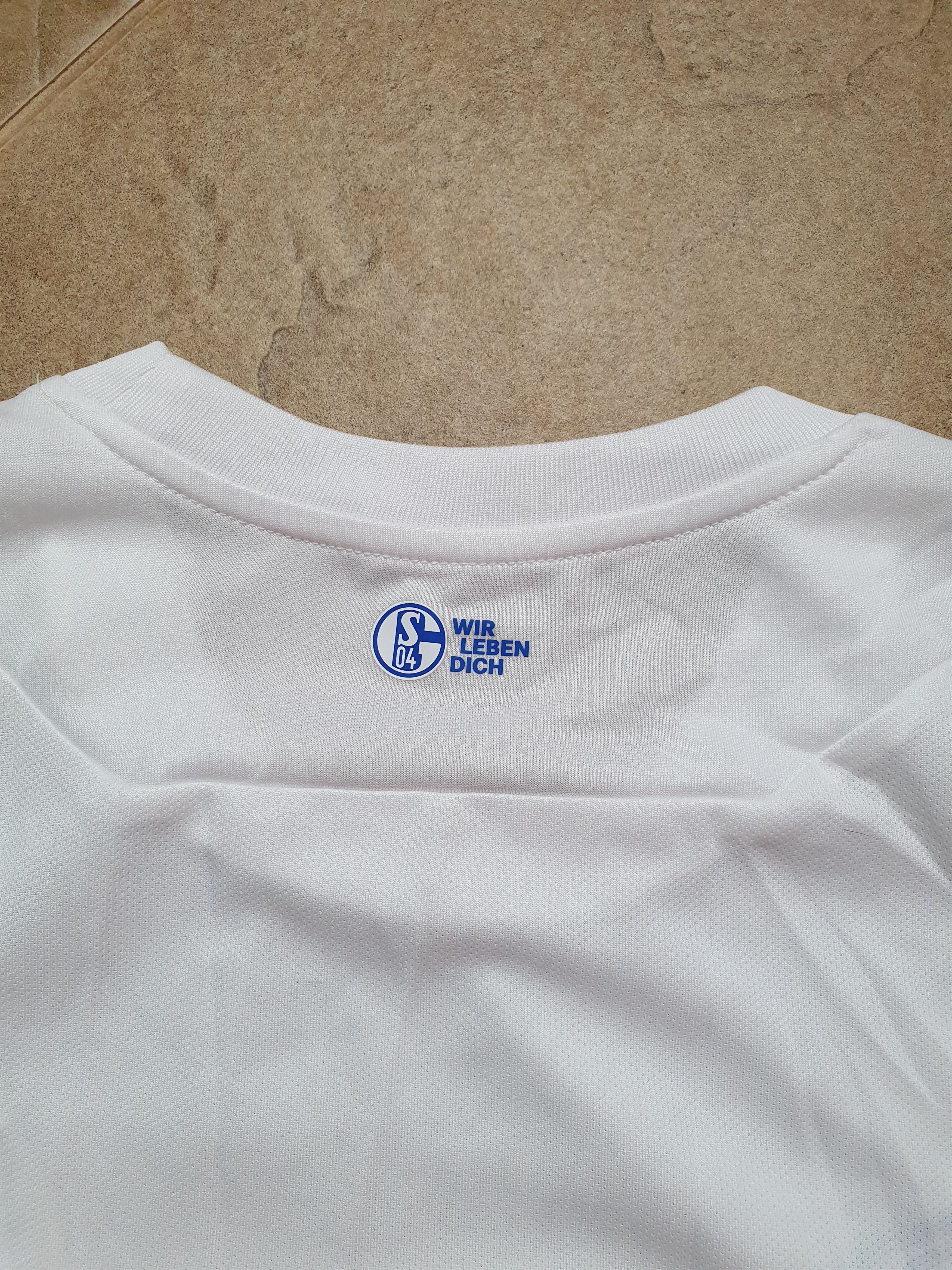 Umbro Jersey SOCCER FOOTBALL vintage t-shirt UMBRO FC SCHALKE 04 Size US XL / EU 56 / 4 - 8 Thumbnail
