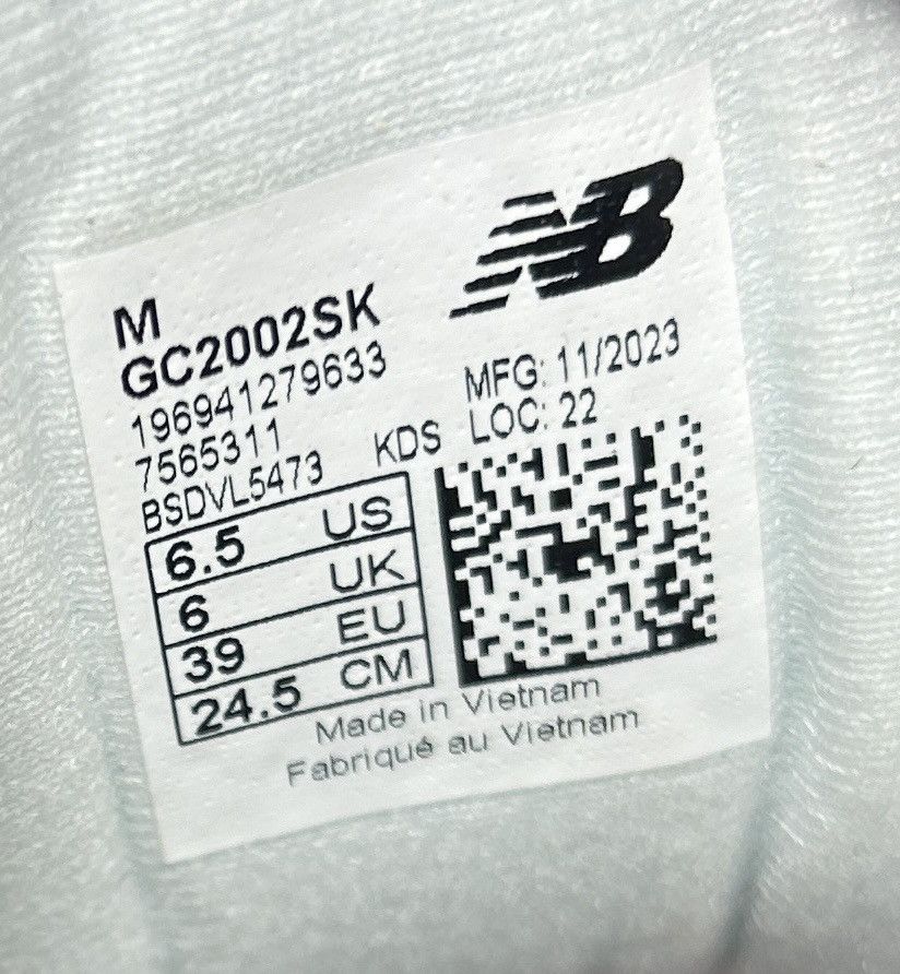 New Balance New Balance 2002R GS ‘Pink Sand’ Shoes Size: 6.5Y / 8 W Size US 8 / IT 38 - 7 Thumbnail