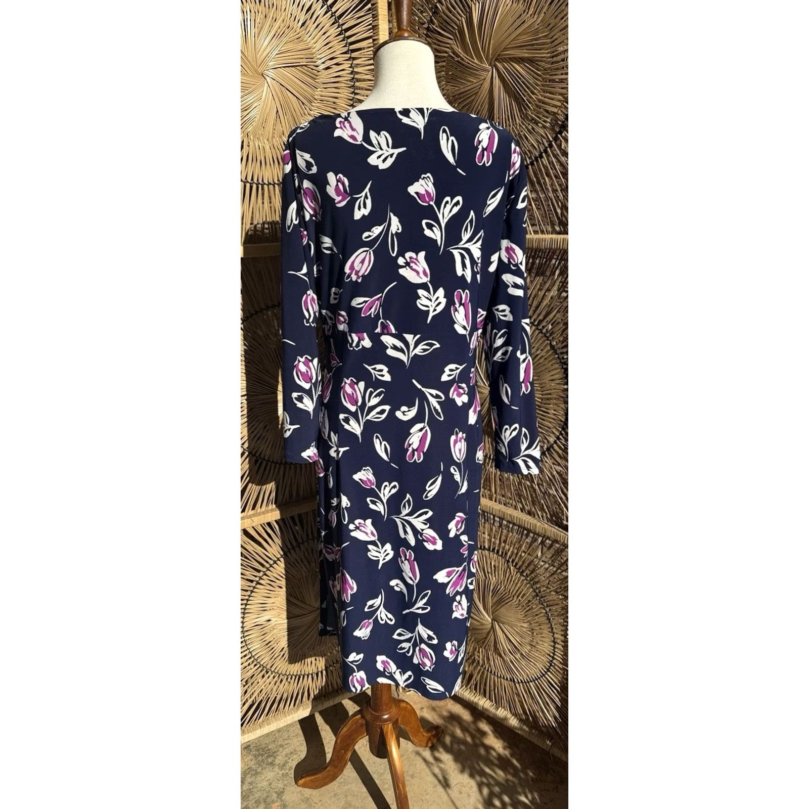Ralph Lauren Ralph Lauren Faux Wrap Dress Blue Floral Midi Jersey 14 Women V-Neck Short Sleeve Poly Spandex Machine Washable Ideas: Pregnancy not included Size XL / US 12-14 / IT 48-50 - 5 Thumbnail