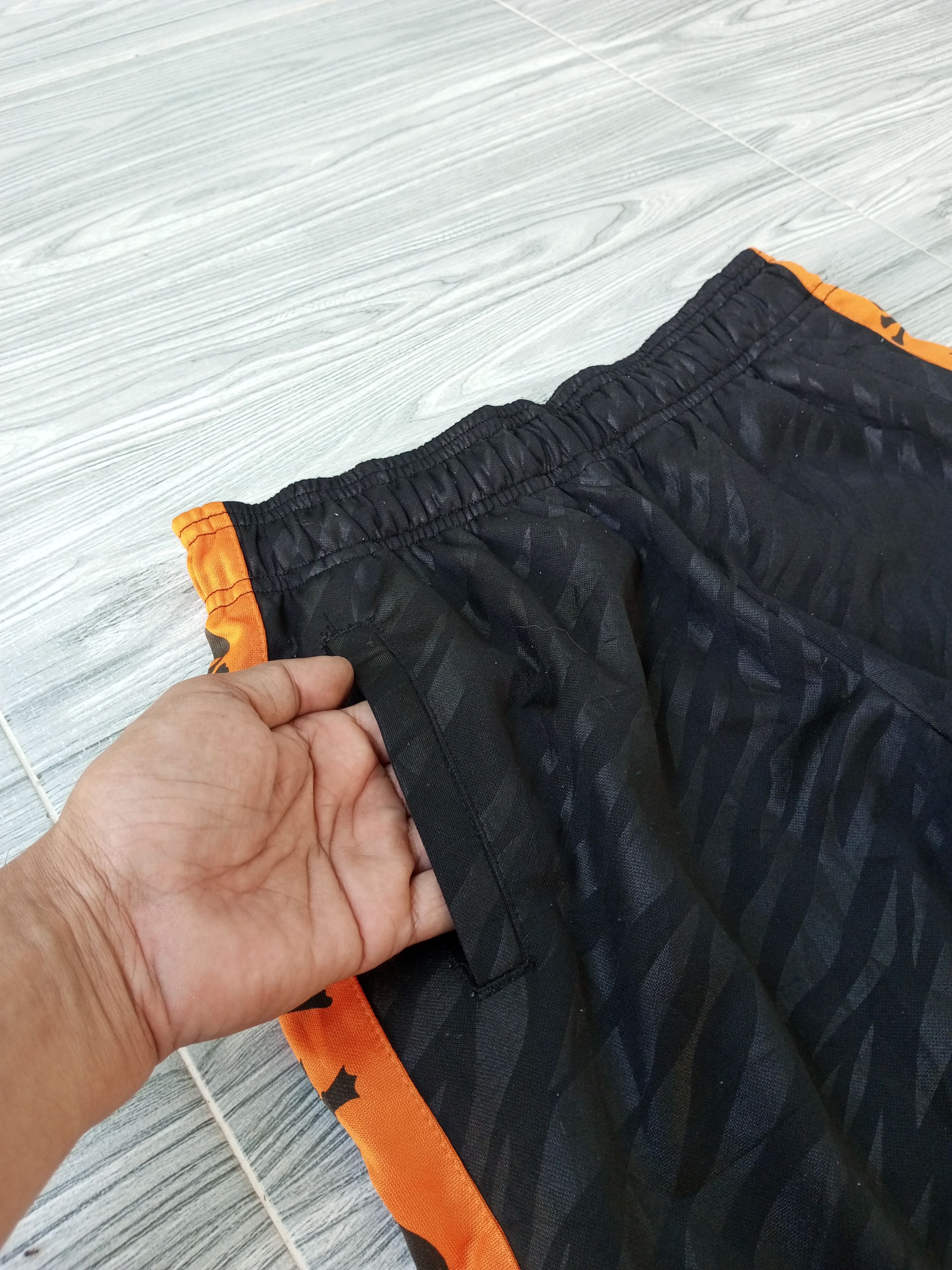 Japanese Brand Undefined Skull and Cross Track Pants Size US 32 / EU 48 - 4 Thumbnail