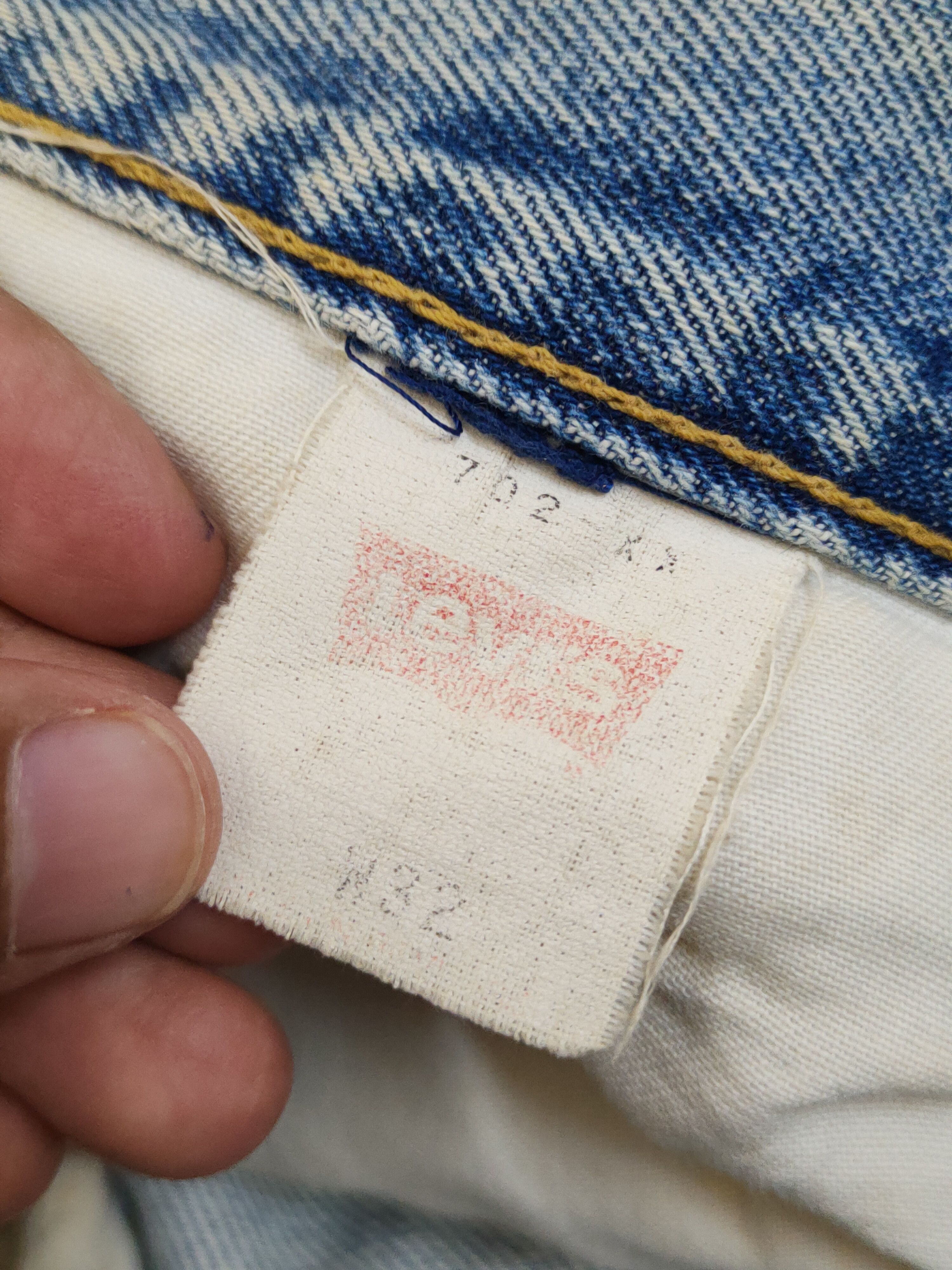 Levi's Levi's vintage selvedge faded Distressed Ripped denim #W1490 Size US 32 / EU 48 - 17 Thumbnail
