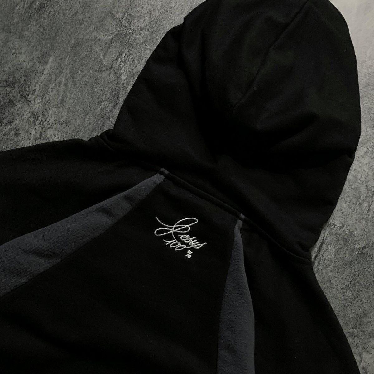 Other Graze Authentic Hoodie Size US M / EU 48-50 / 2 - 8 Thumbnail