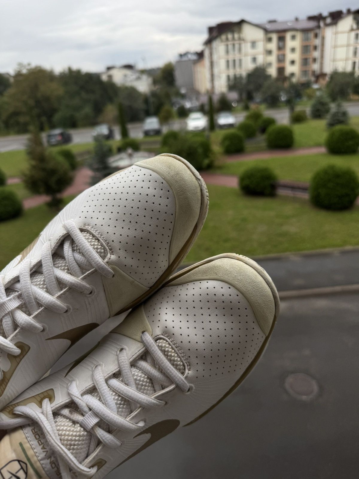 Nike Nike Lunar Vapor Tour Federer Tennis Wimbledon 2010 Shoes Size US 10 / EU 43 - 5 Thumbnail