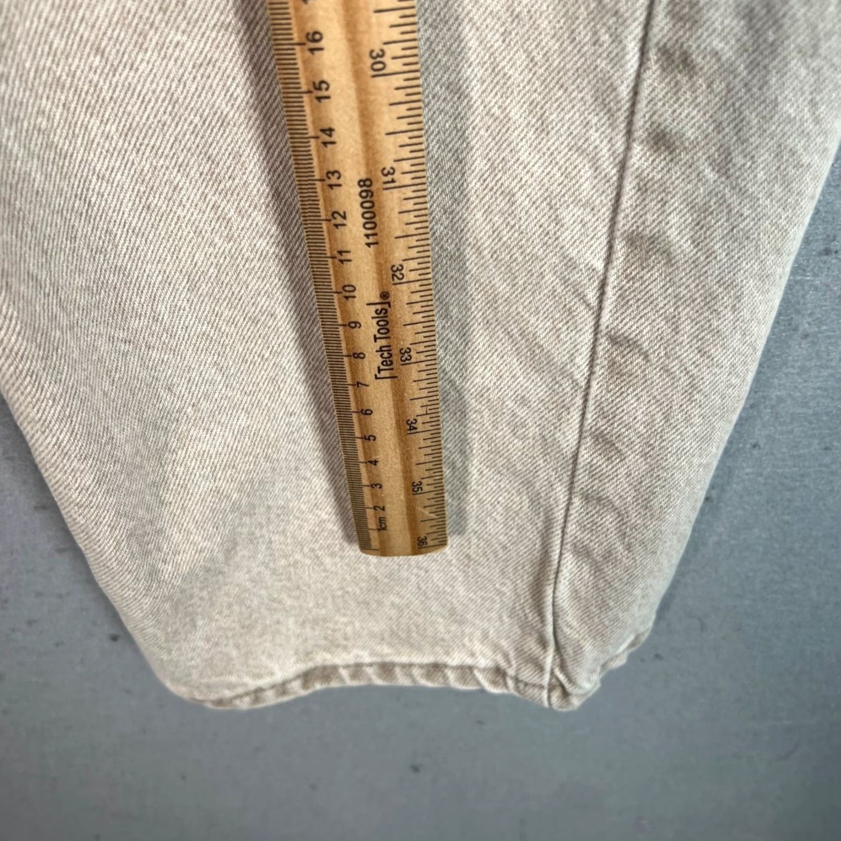 Lee VINTAGE Lee Jeans Men Beige Denim 34 Regular 29 Inseam 5-Pocket Straight Fit Pants Beige Lee Jeans Mens 90s Style Size US 34 / EU 50 - 6 Thumbnail