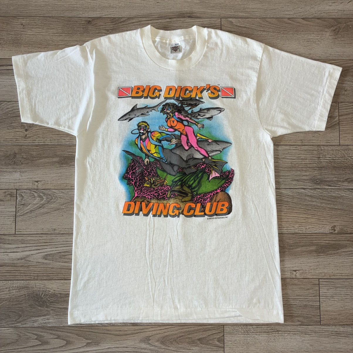 Fruit Of The Loom Big Dick’s Diving Club tee Size US L / EU 52-54 / 3 - 4 Thumbnail