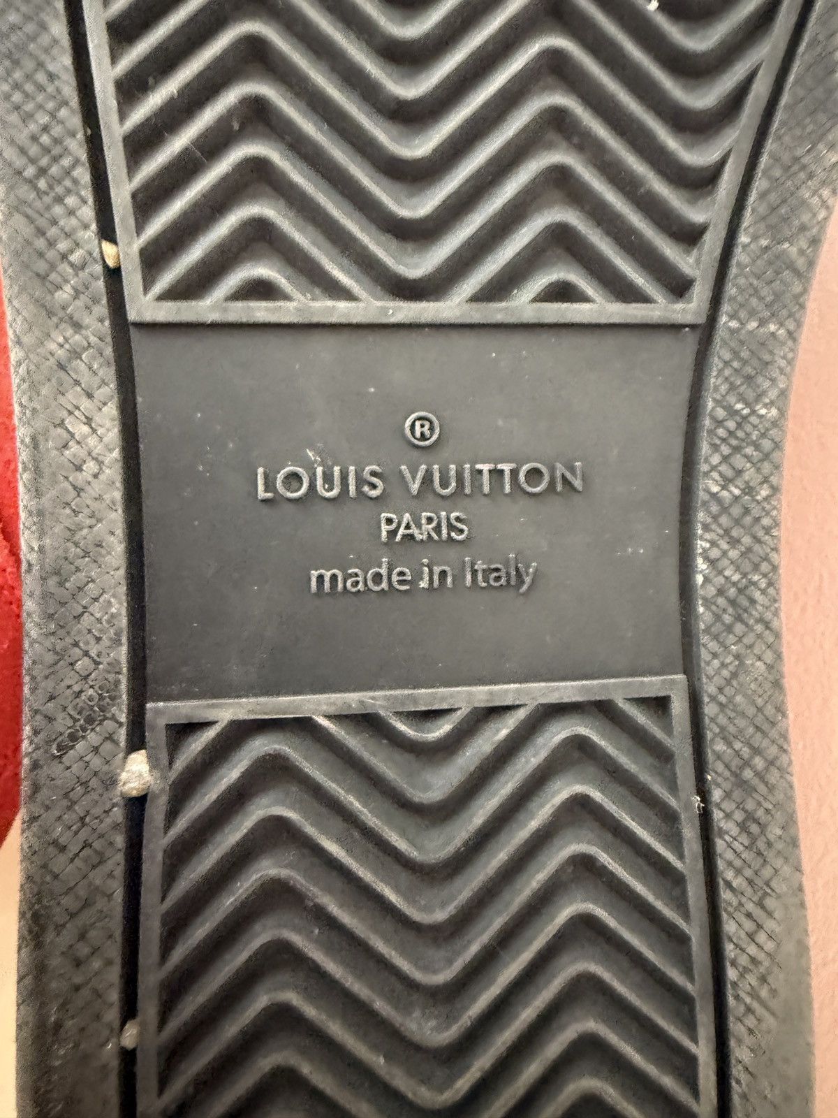Louis Vuitton Louis Vuitton Red Suede High-Top sneakers Size US 11.5 / EU 44-45 - 4 Thumbnail