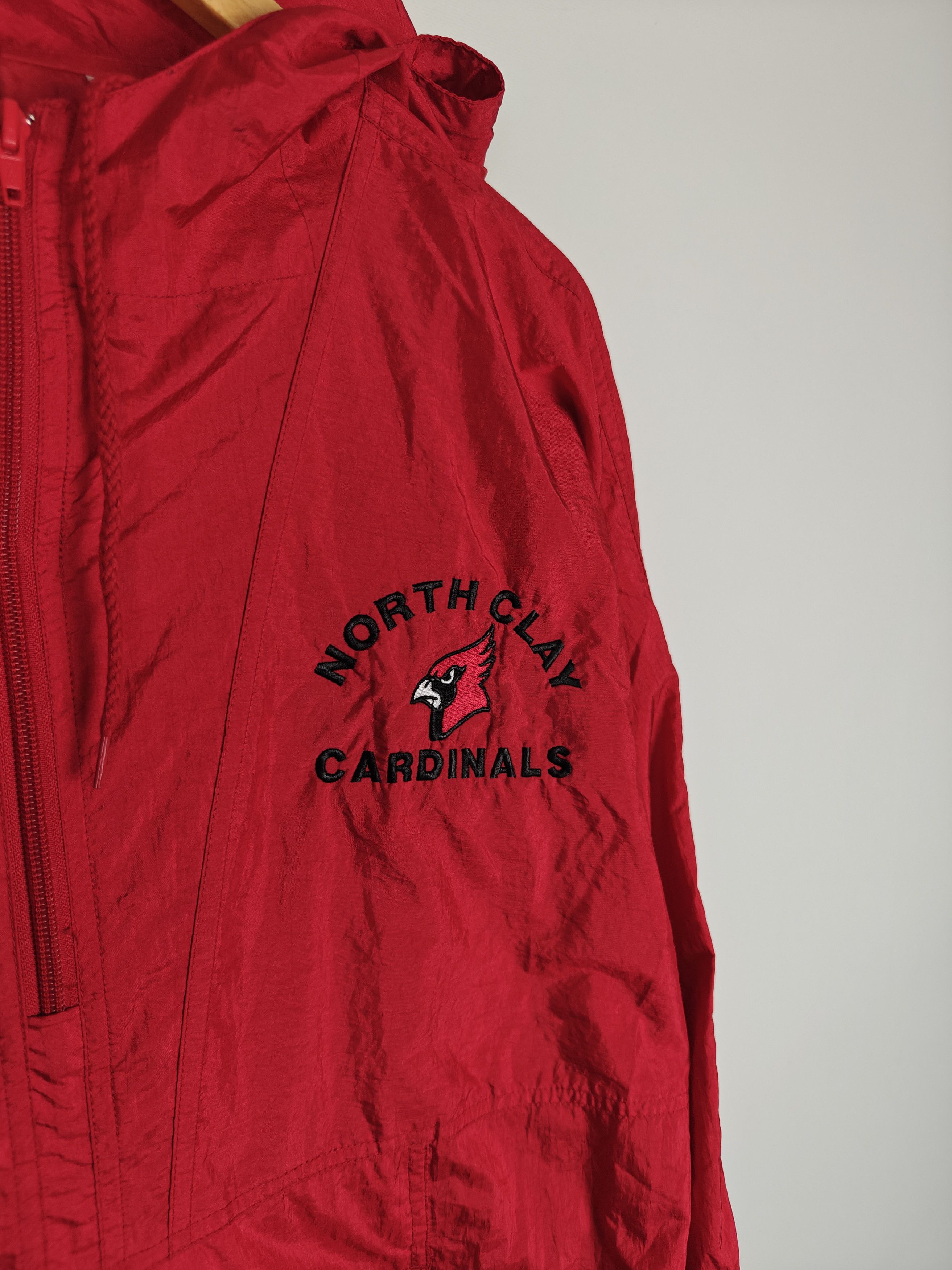 Jerzees Jerzees Jacket North Clay Cardinals Hooded Red size L Size US L / EU 52-54 / 3 - 4 Thumbnail
