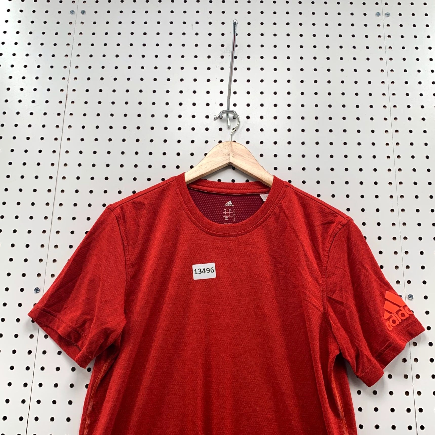 Adidas Adidas Red Short Sleeve T-Shirt Adult Size Small Logo Sports Activewear Mens Size US 29 - 5 Thumbnail