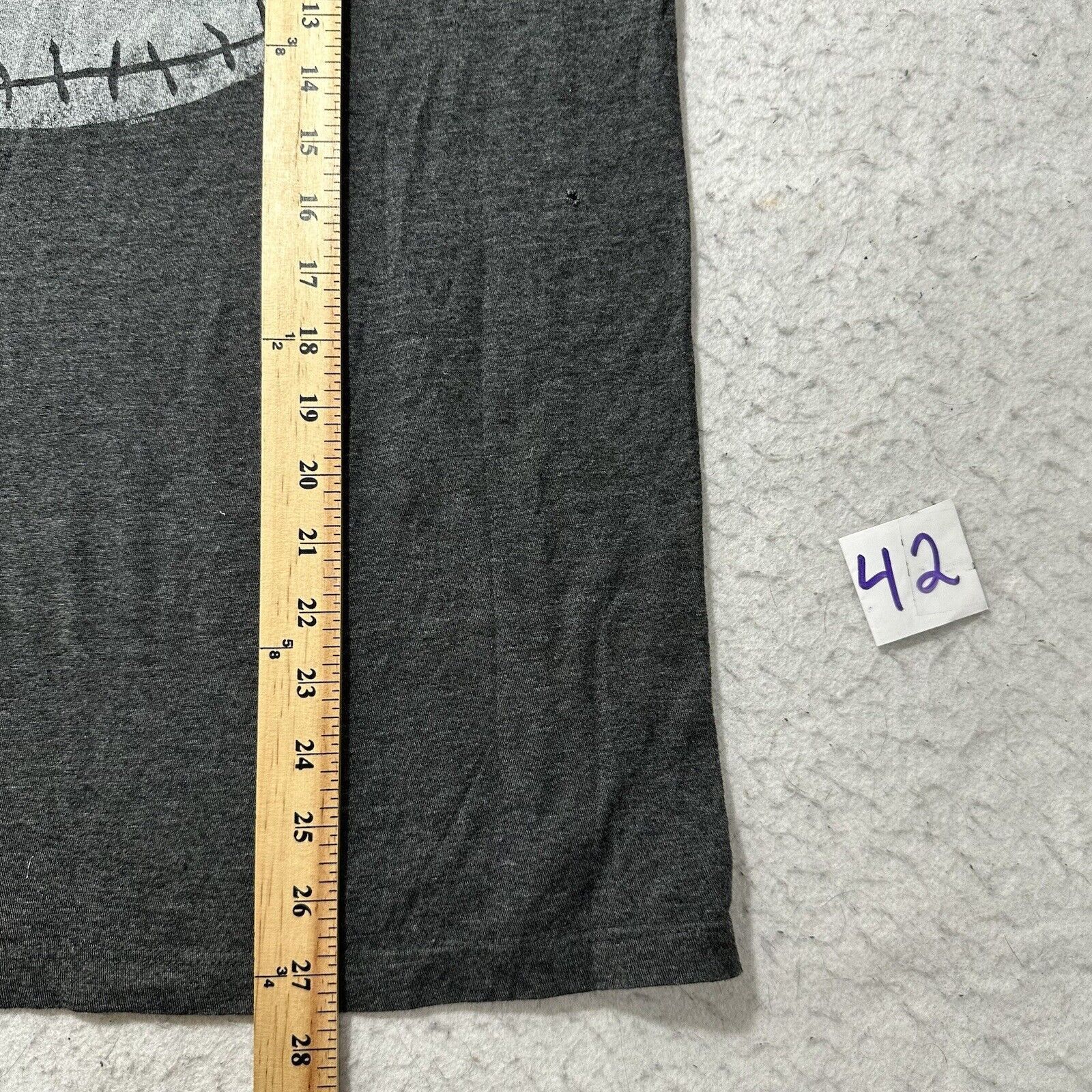 Old Navy Old Navy Nightmare Before Christmas Jack Skellington T Shirt Size US M / EU 48-50 / 2 - 9 Thumbnail