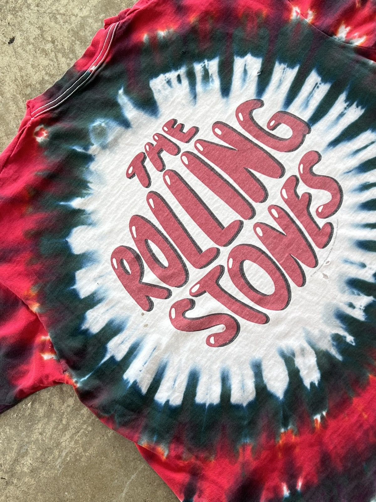 Band Tees Vintage 1994 Rolling Stone Tie Dye Distressed Tee XL Size US XL / EU 56 / 4 - 4 Thumbnail