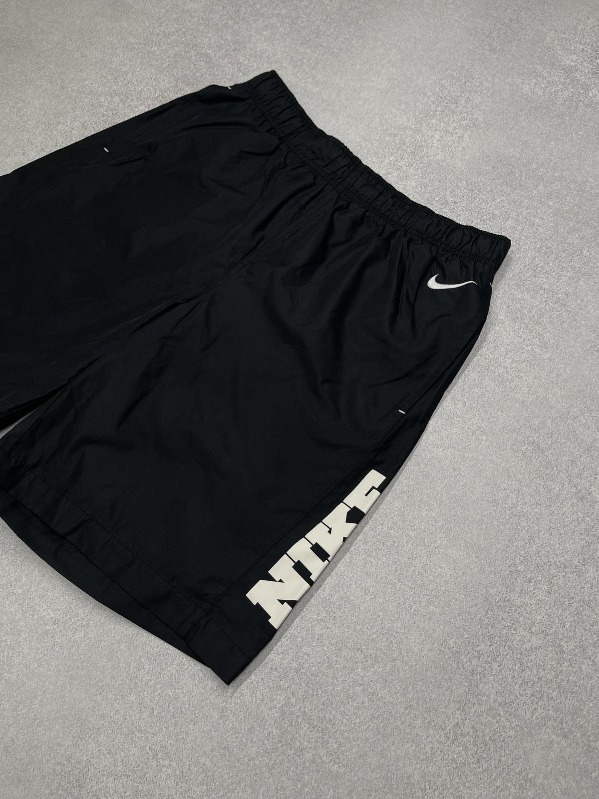 Nike Vintage Nike Nylon Shorts Black Double Big Logo Y2K TECH ACG Size US 32 / EU 48 - 4 Thumbnail