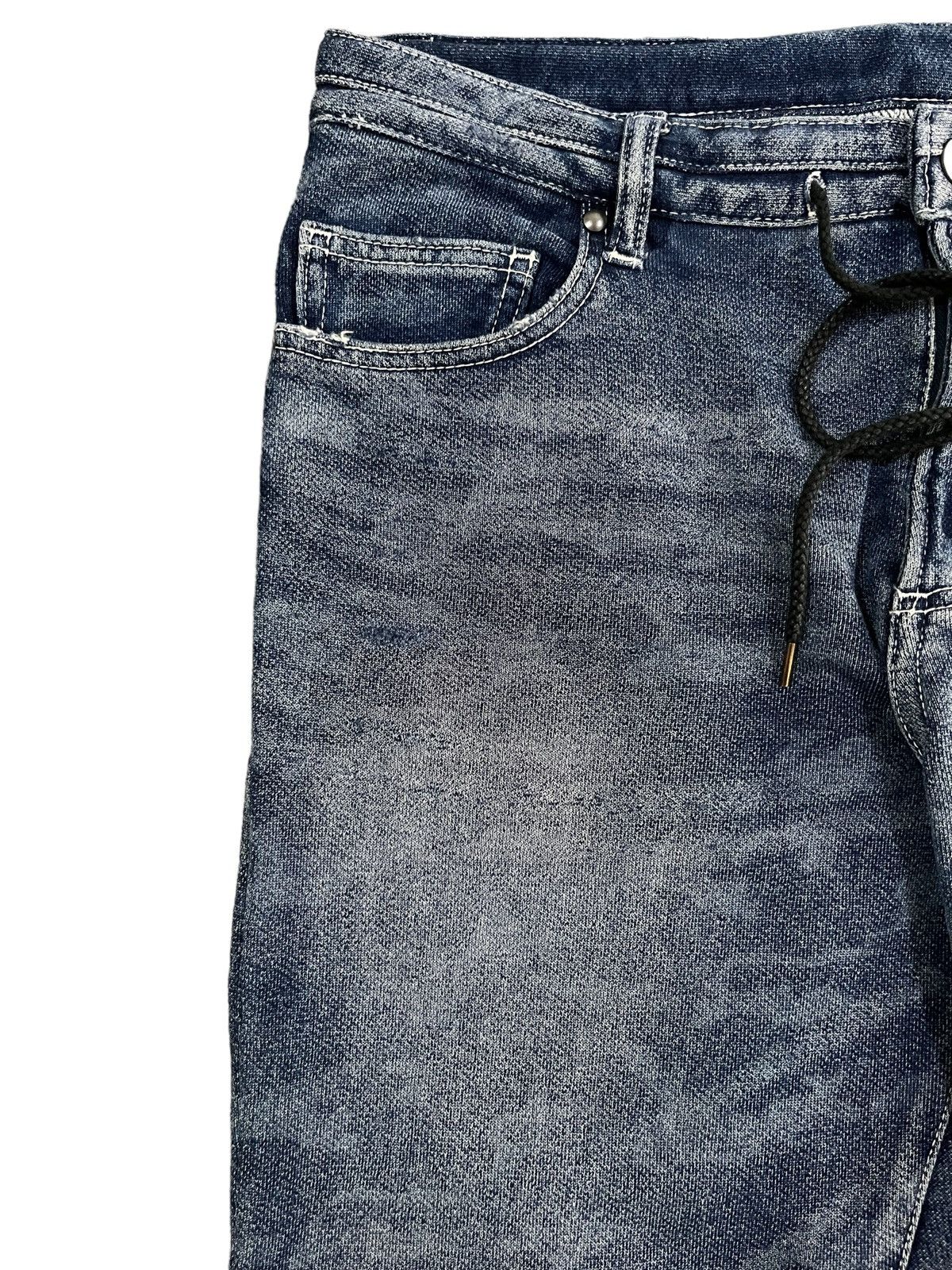 5351 POUR LES HOMMES 5351 Pour Les Homme Acid Wash Embosed Printed Distress Pants Size US 32 / EU 48 - 8 Thumbnail