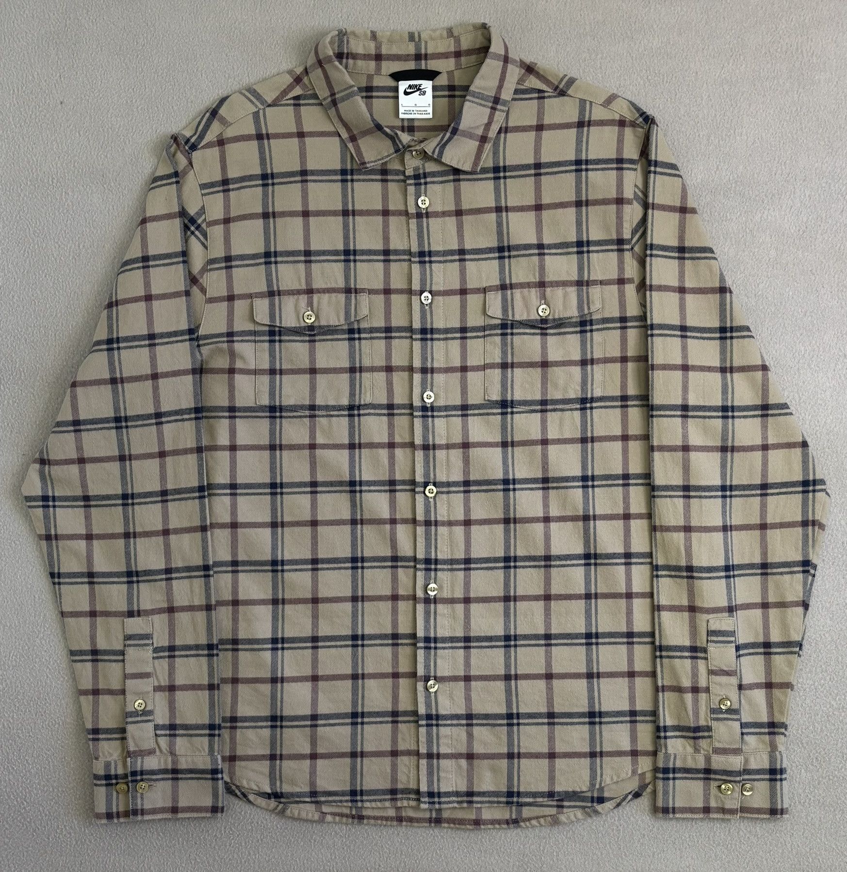 Flannel × Nike Nike SB Flannel Shirt Size L Size US L / EU 52-54 / 3 - 5 Thumbnail