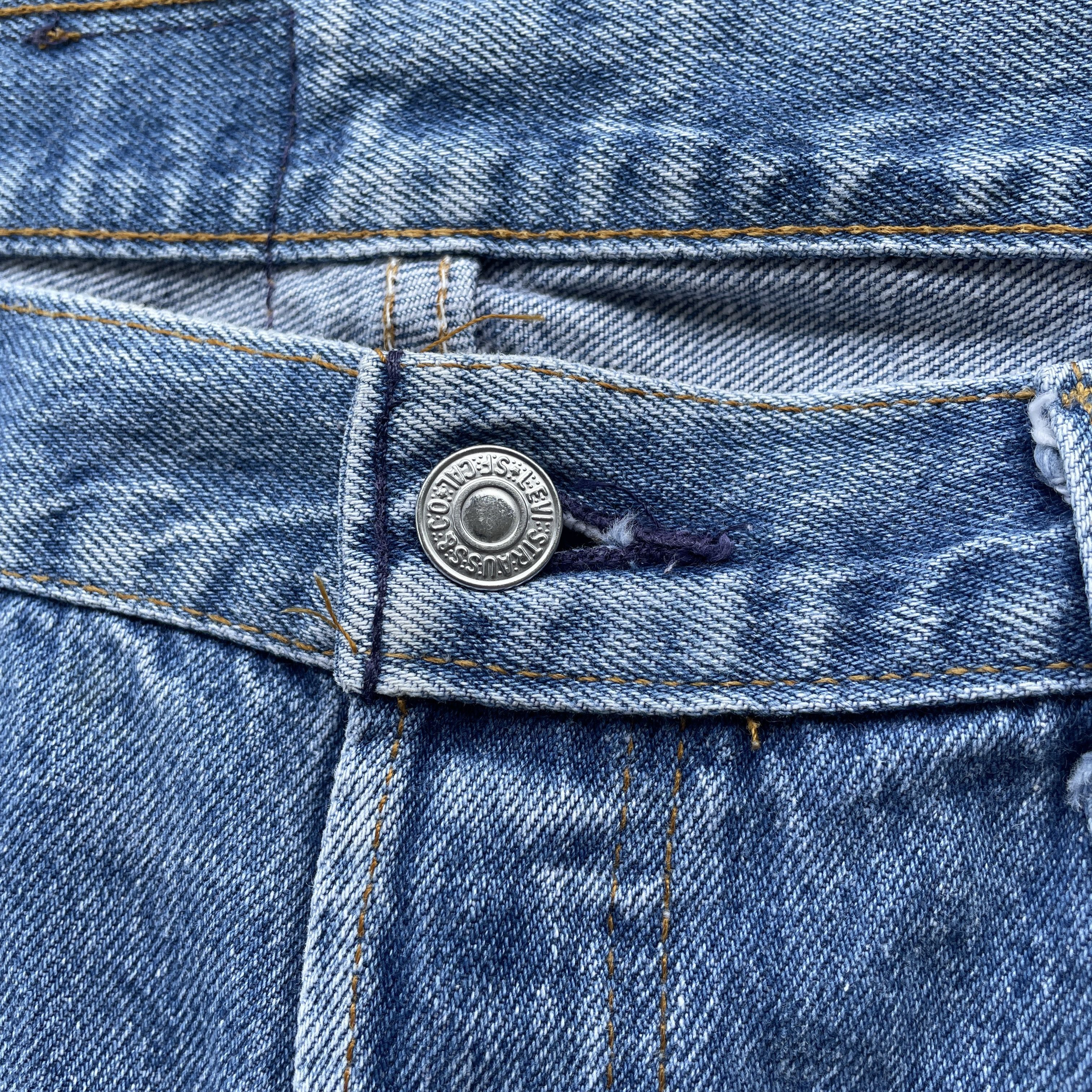 Levi's Vintage Clothing Vintage Levi’s 501 USA Sick Denim Jeans Pants Thrashed W37 Size US 37 - 7 Thumbnail
