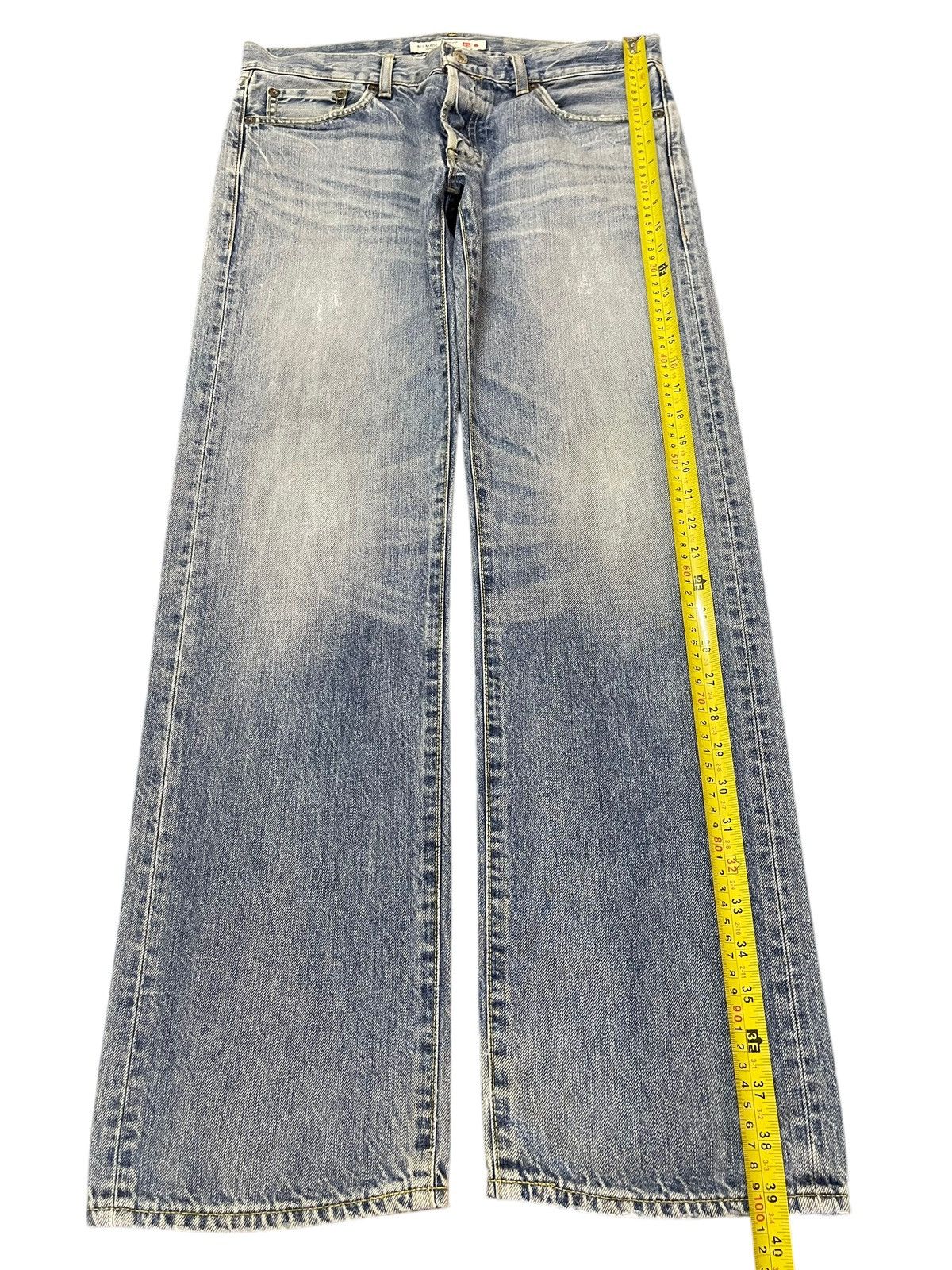 Uniqlo Vintage Japanese Uniqlo Blue Faded Wash Style Loose Jeans Size US 32 / EU 48 - 13 Thumbnail