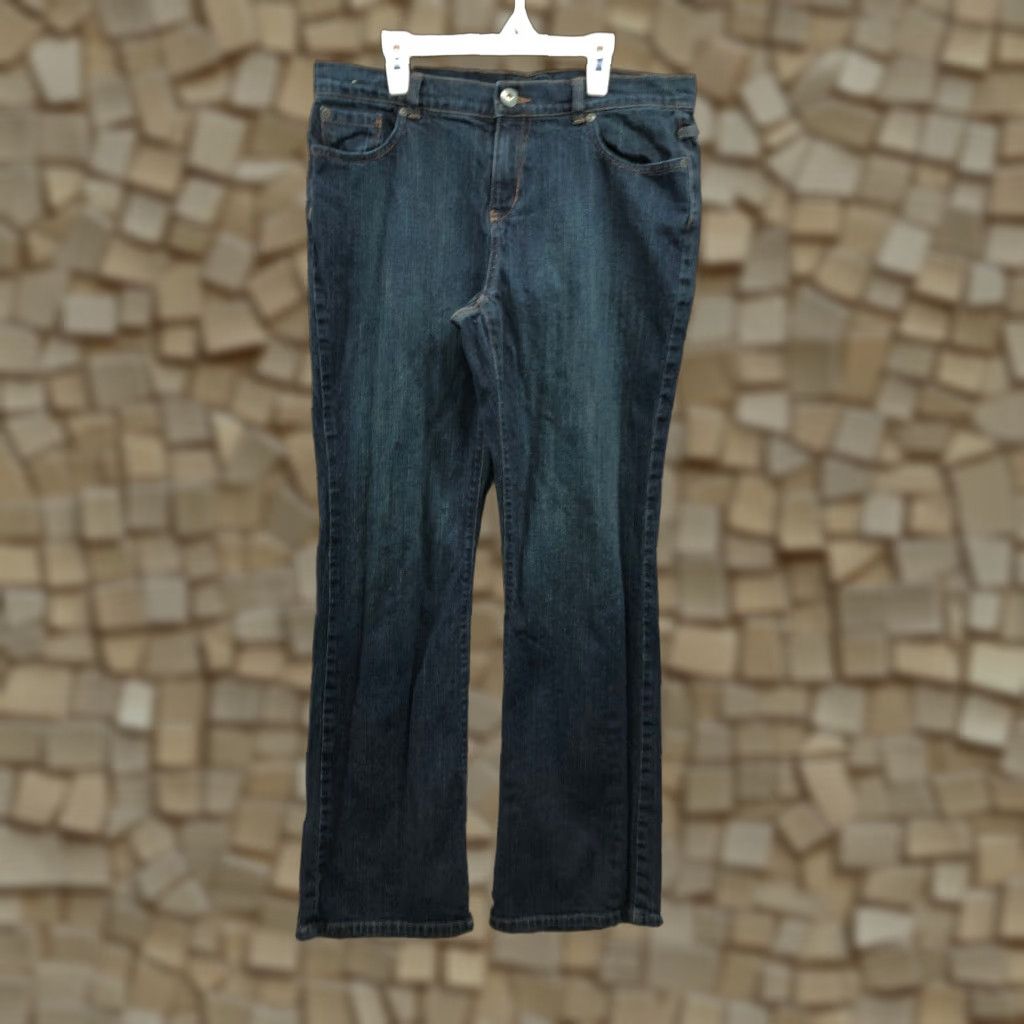 Denime Axcess Jeans Womens Size 10 Regular 32 Blue Denim Bootcut Stretch Dark Wash Slim Rise Mid 8.5-10.5 Inseam 31 in 5-Pocket Logo Button Zipper Size 32" / US 10 / IT 46 - 1 Thumbnail