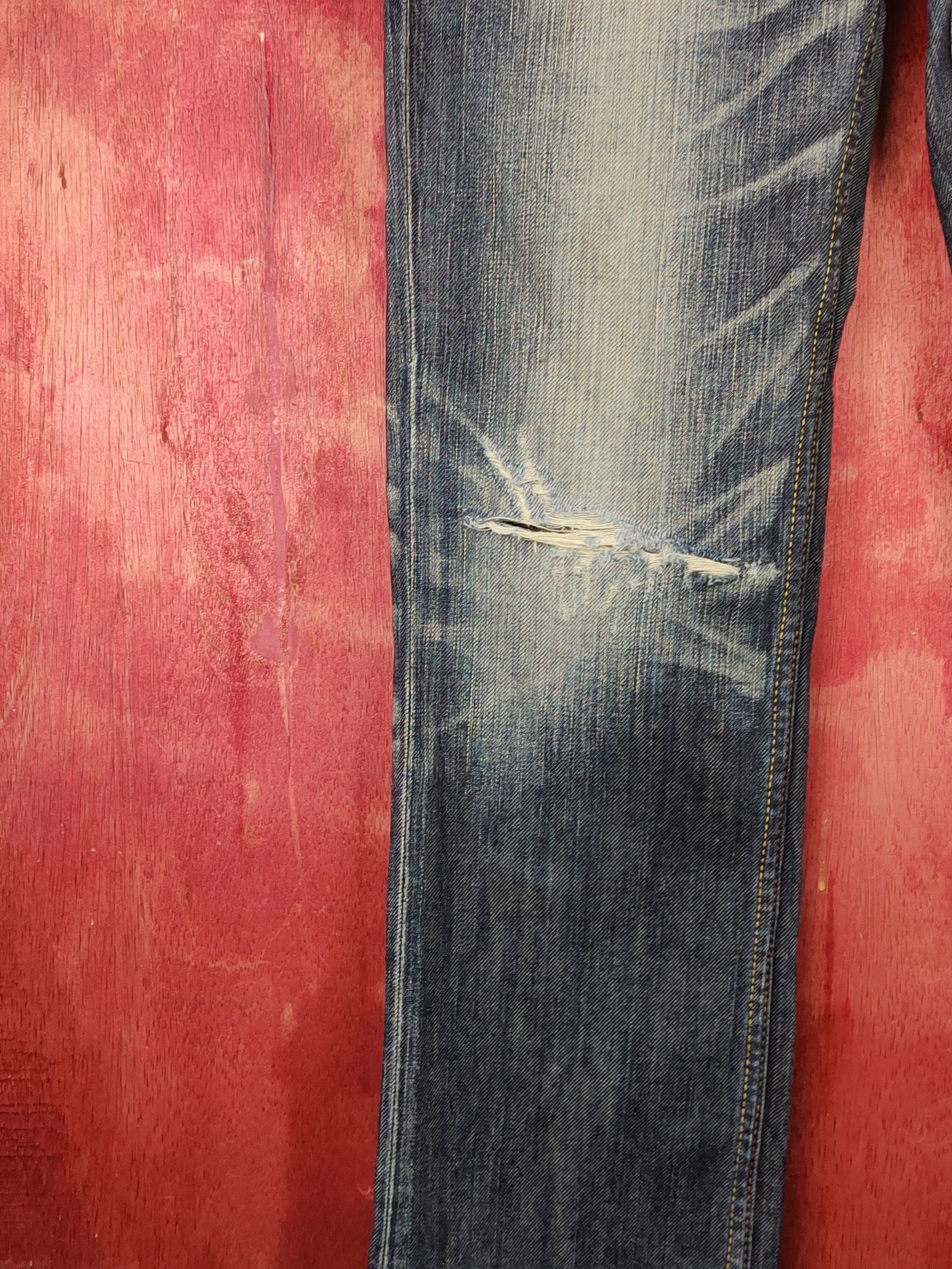 Levi's 511 Levi's Dark Blue Distressed ripped vintage Denim #S1534 Size US 30 / EU 46 - 4 Thumbnail