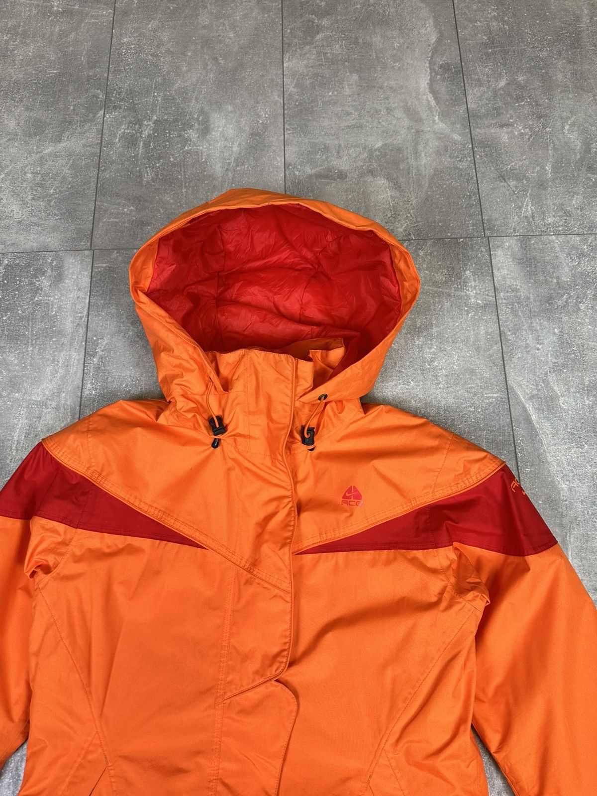 Nike Women’s orange Nike acg ski-jacket Size M / US 6-8 / IT 42-44 - 3 Thumbnail