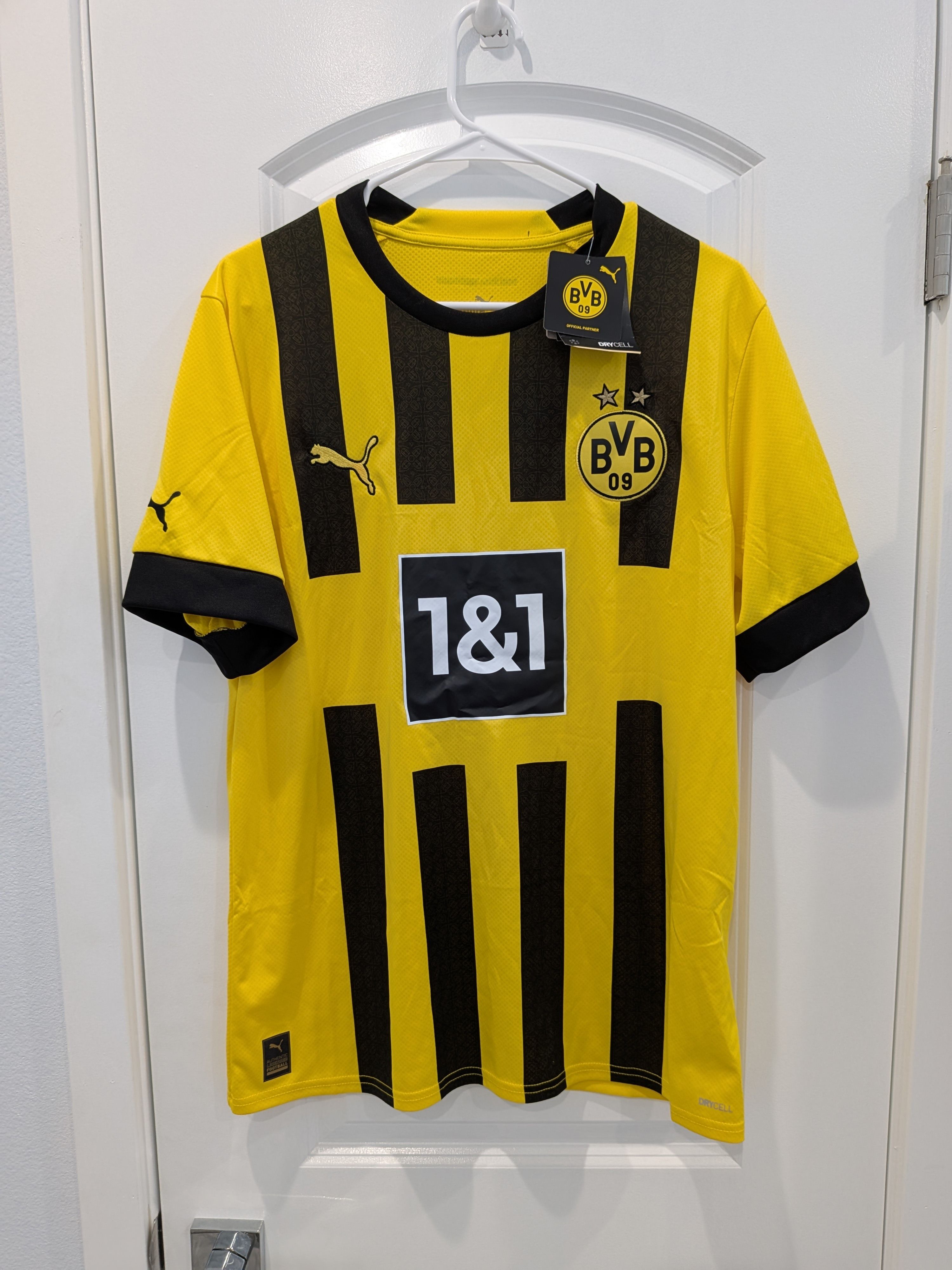 Puma 22/23 Borussia Dortmund Home Jersey Size US L / EU 52-54 / 3 - 1 Thumbnail