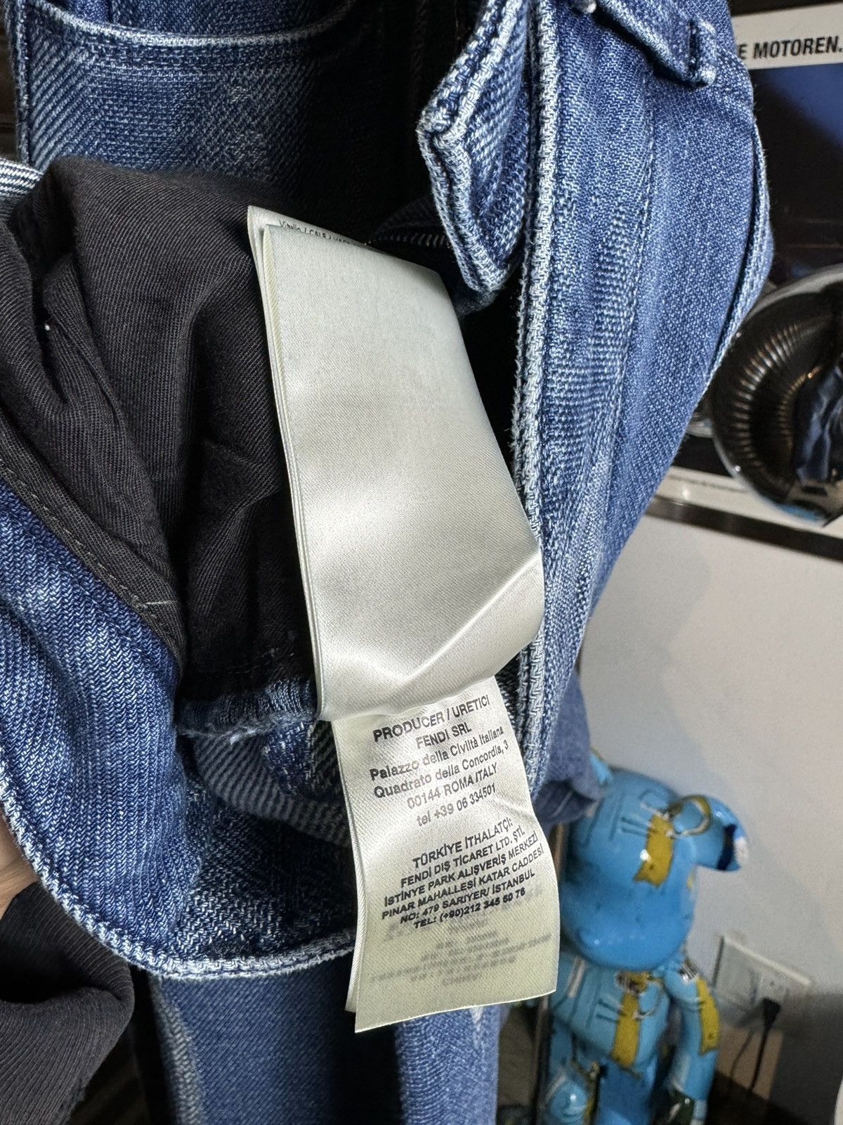 Fendi Fendi Roma Moonlight Relaxed Denim Jeans - 36/34 Size US 36 / EU 52 - 18 Thumbnail