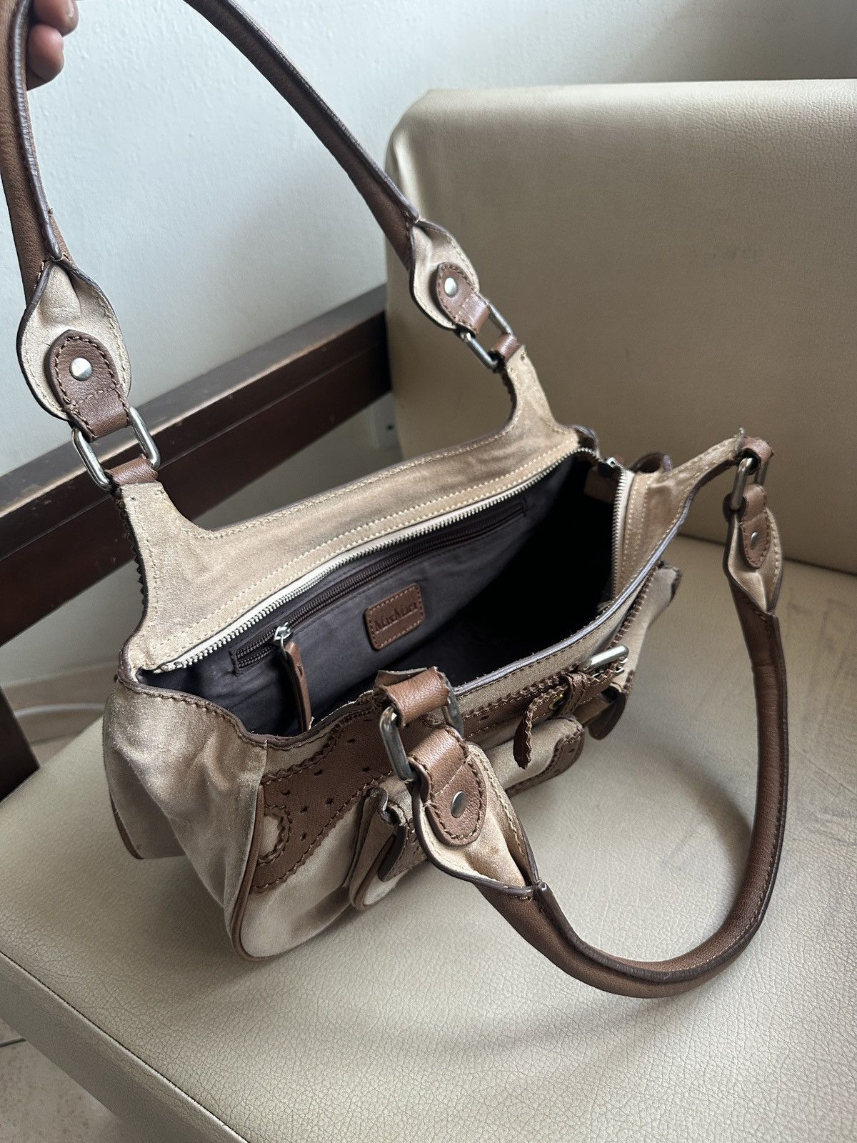 Max Mara 2000s MaxMara Boho Suede And Leather shoulder Bag Size ONE SIZE - 8 Thumbnail