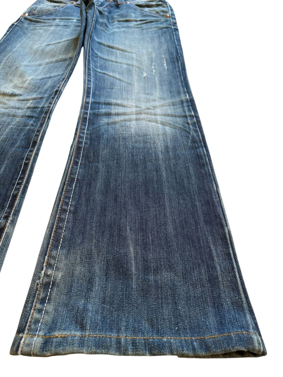Japanese Brand Vintage Japanese Brand Blue Wash Distressed Bootcut Jeans Size 29" - 7 Thumbnail