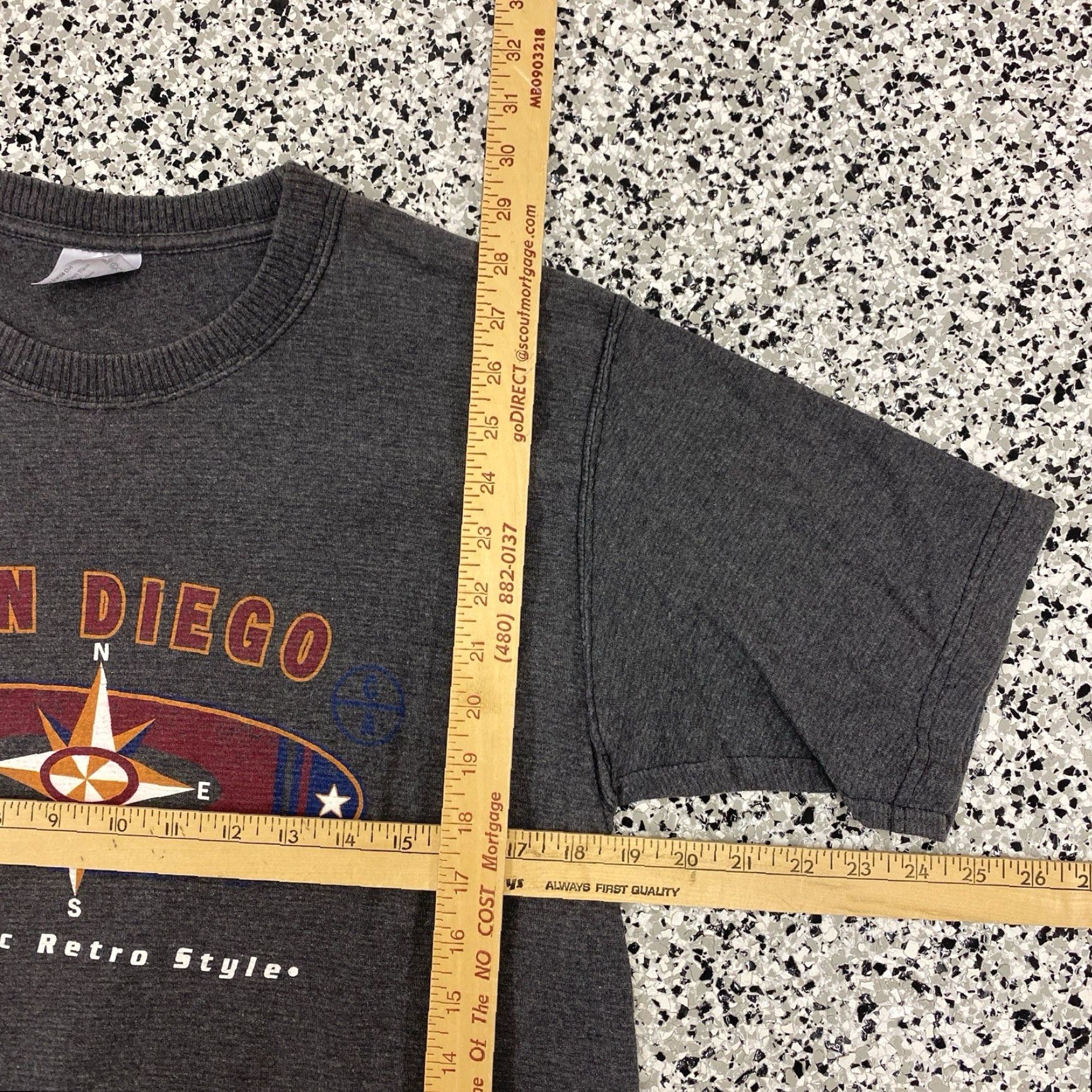 Vintage VINTAGE San Diego Shirt Graphic Tee L White Cotton Gildan Heavy Cotton USA 2000s Classic Unisex Adults Mens Boys Womens Size US L / EU 52-54 / 3 - 2 Thumbnail