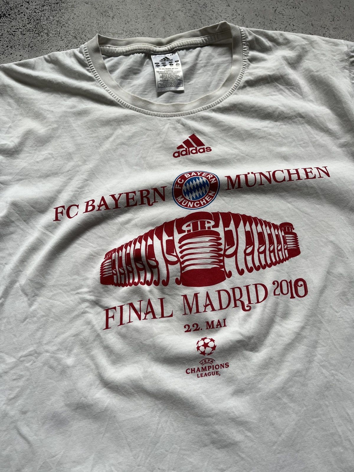 Adidas Vintage Adidas Bayern Munich Final Madrid 2010 Soccer T-shirt Size US XL / EU 56 / 4 - 2 Thumbnail
