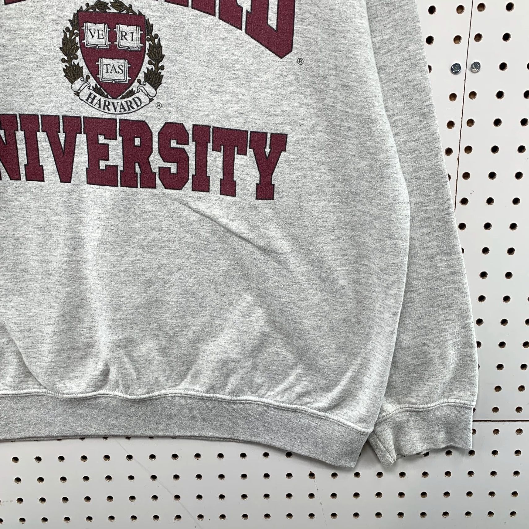 Gildan VINTAGE Harvard University Sweatshirt Mens Large Gray FLeece Crewneck Pullover Size US L / EU 52-54 / 3 - 7 Thumbnail