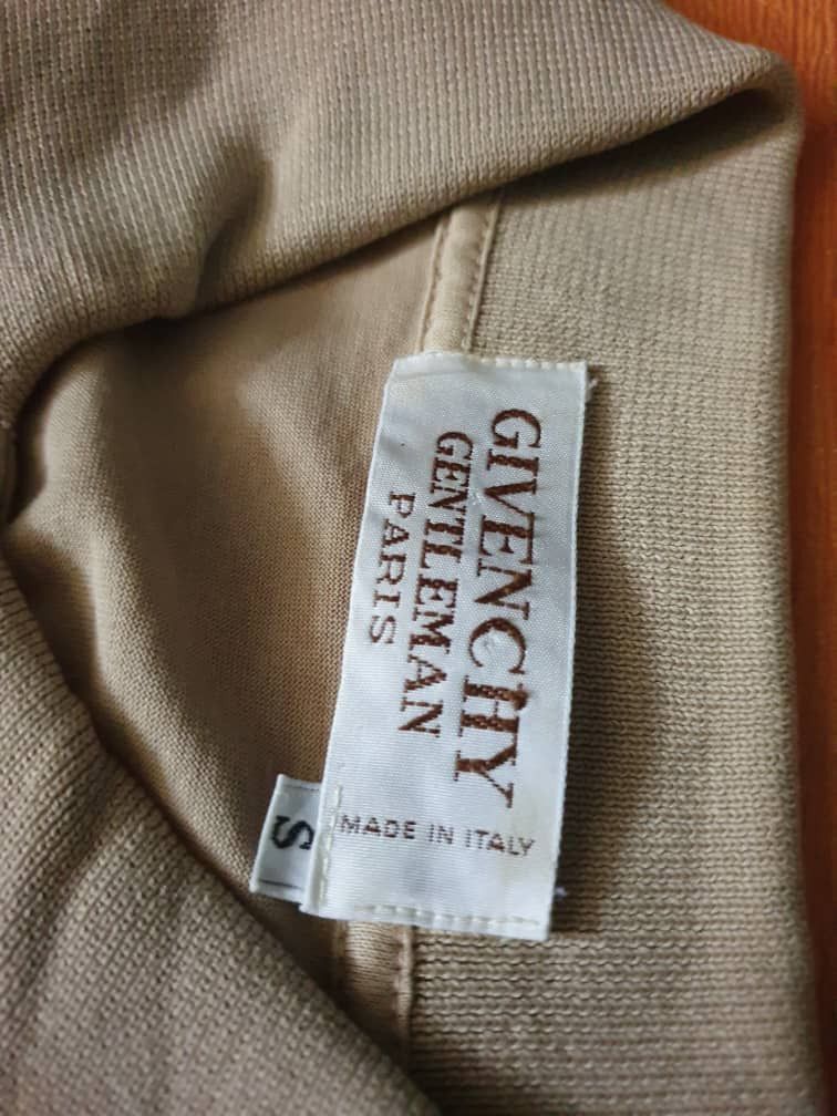 Givenchy Vintage Guvenchy plain beige collar Shirt Size US M / EU 48-50 / 2 - 2 Thumbnail